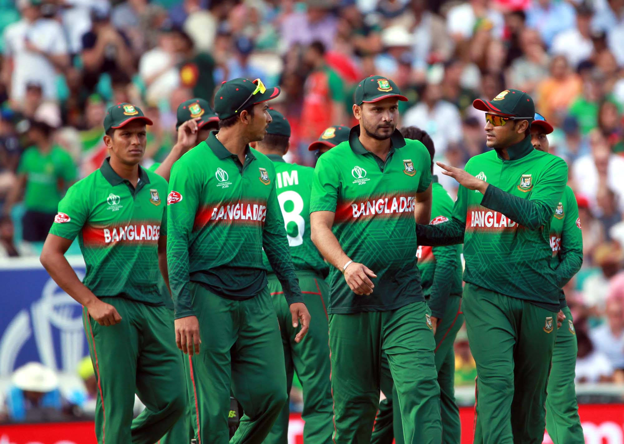 Bangladesh Cricket Team, green uniforms, sunlit field, Full HD Desktop Wallpaper