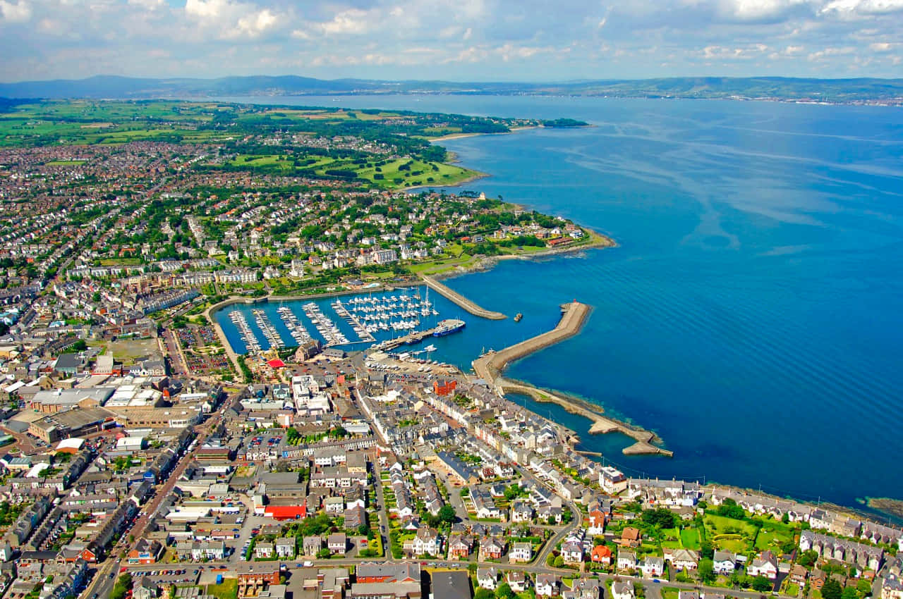 Bangor, coastal town, bustling marina, HD Desktop Wallpaper
