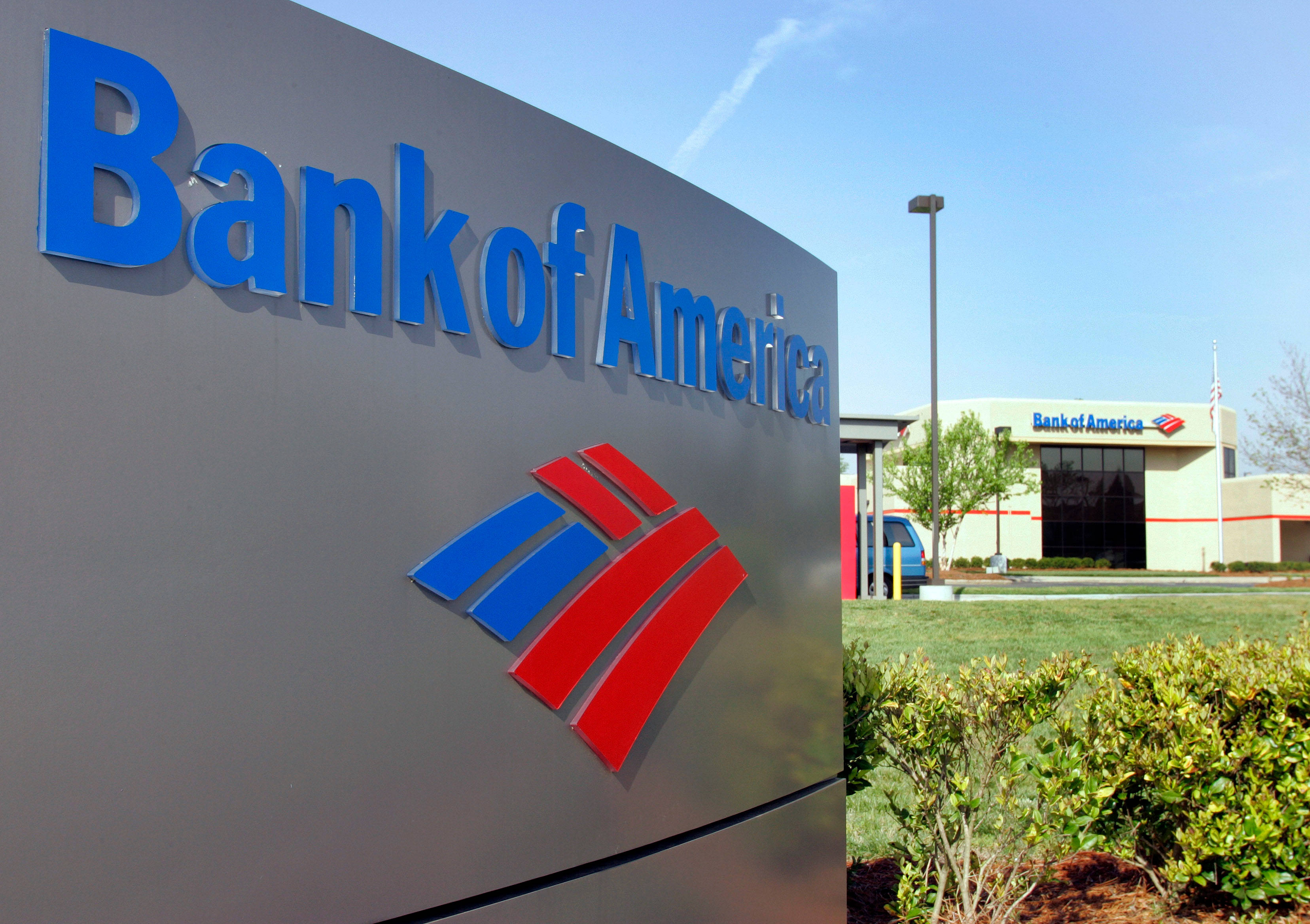 Bank Of America, blue and red logo, modern bank building, 2K Desktop Wallpaper
