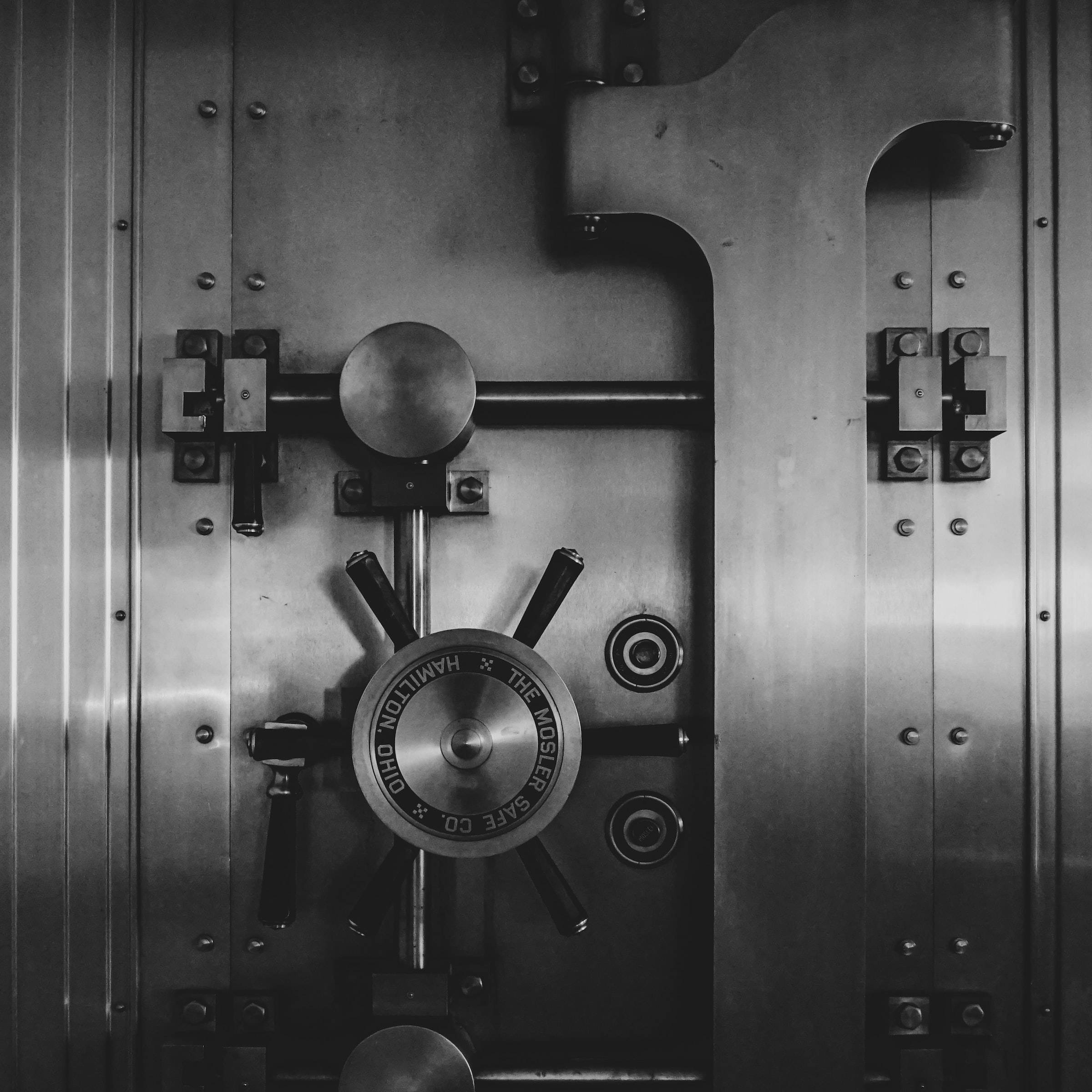 bank, cast iron vault door, combination dial, Full HD Desktop Wallpaper
