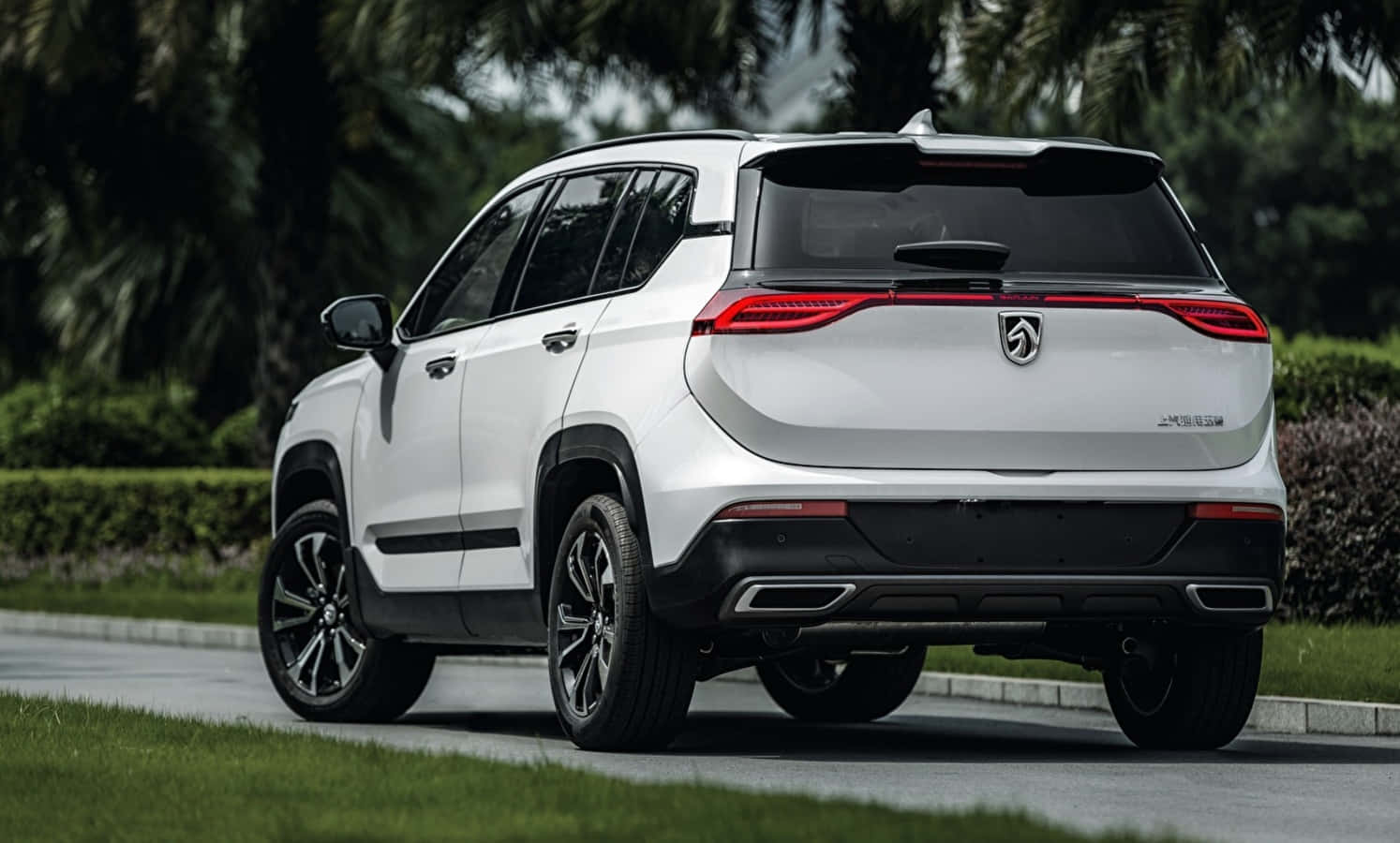 Baojun 1494, white SUV, black accents, HD Desktop Wallpaper