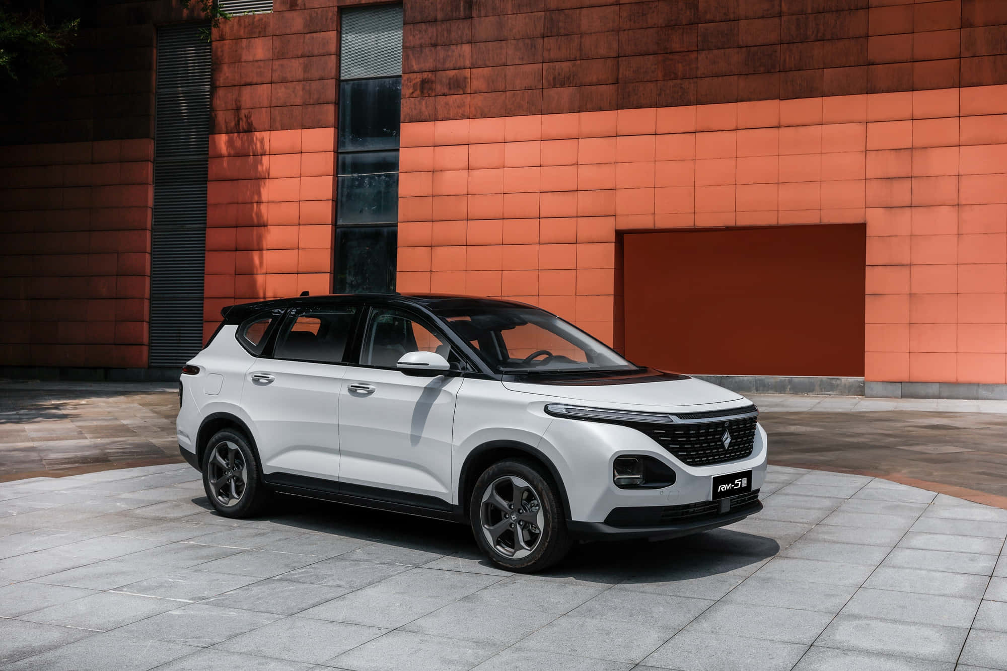 Baojun 2000, white SUV, tiled pavement, Full HD Desktop Wallpaper