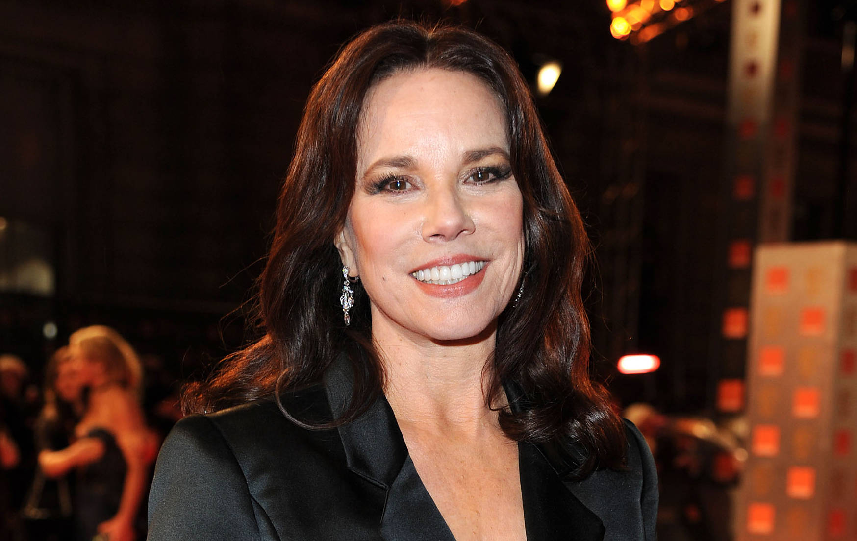 Barbara Hershey, black blazer, elegant earrings, HD Desktop Wallpaper