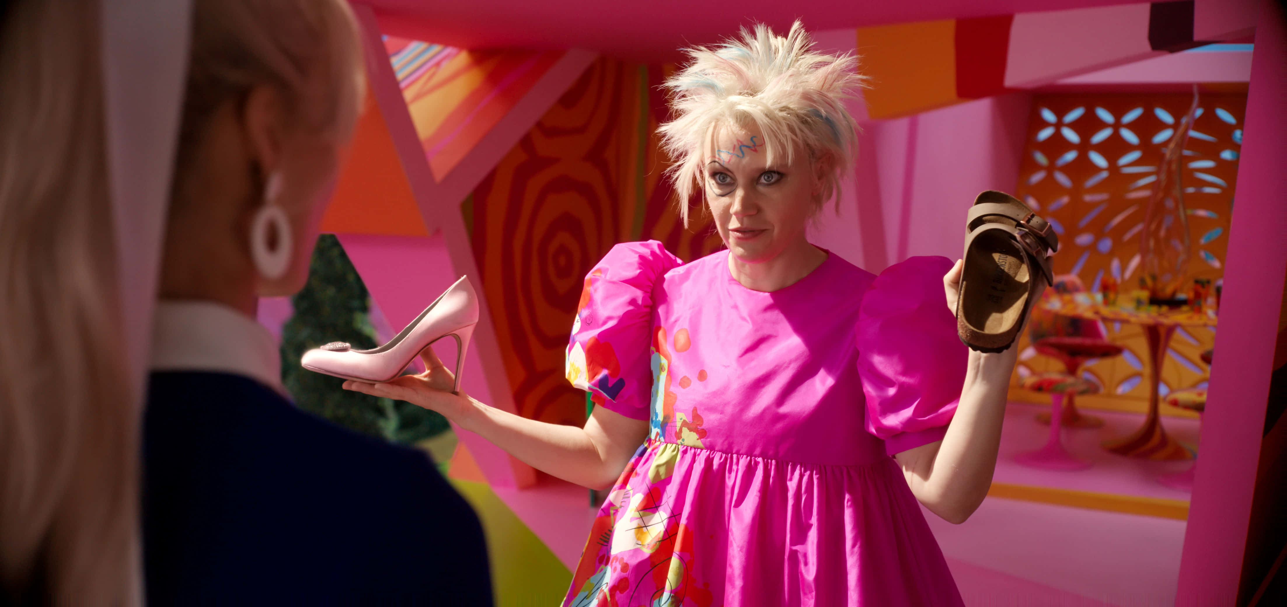 Barbie Movie, vibrant pink dress, contrasting shoes, 4K Desktop Wallpaper