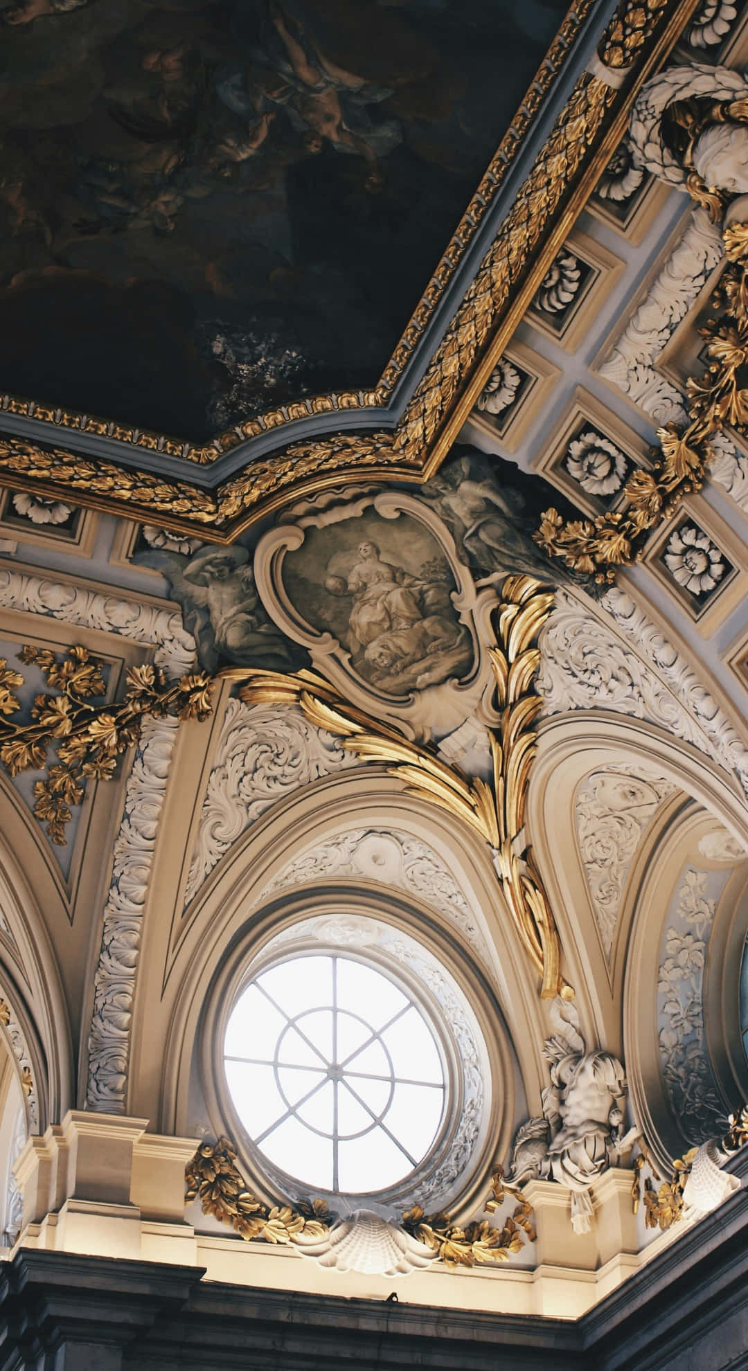 Baroque ceiling ornamentation, gilded carvings, circular skylight, Full HD Phone Wallpaper