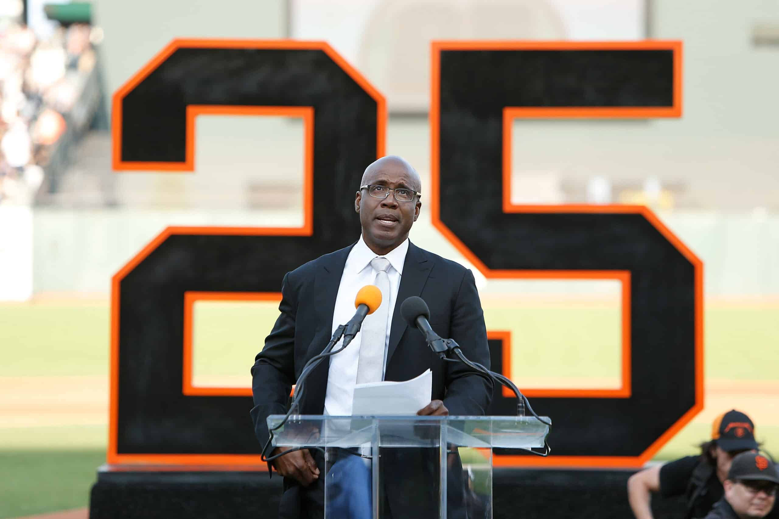 Barry Bonds, number 25, suit, 2K Desktop Wallpaper