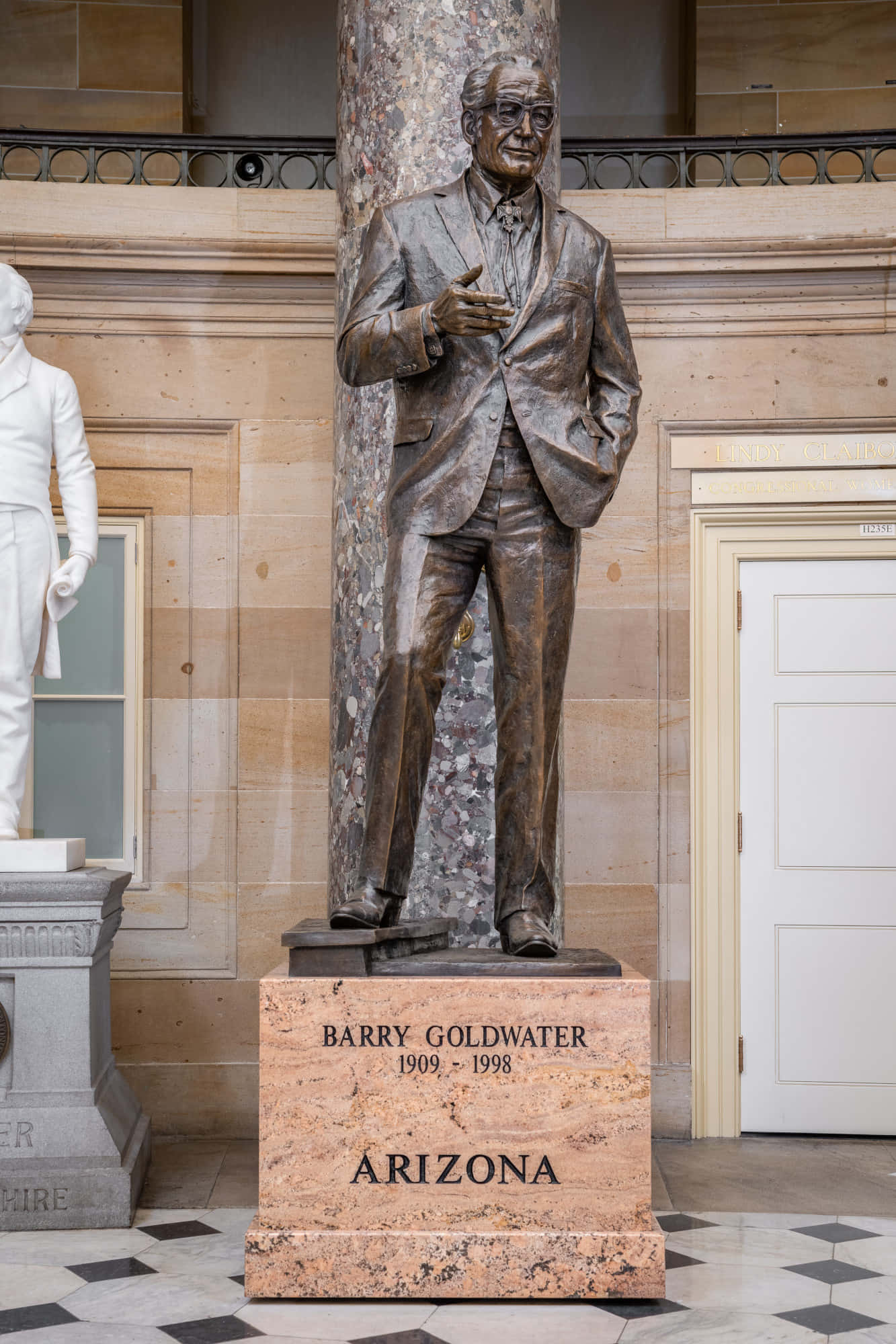 Barry Goldwater, bronze statue, suit, Full HD Phone Wallpaper