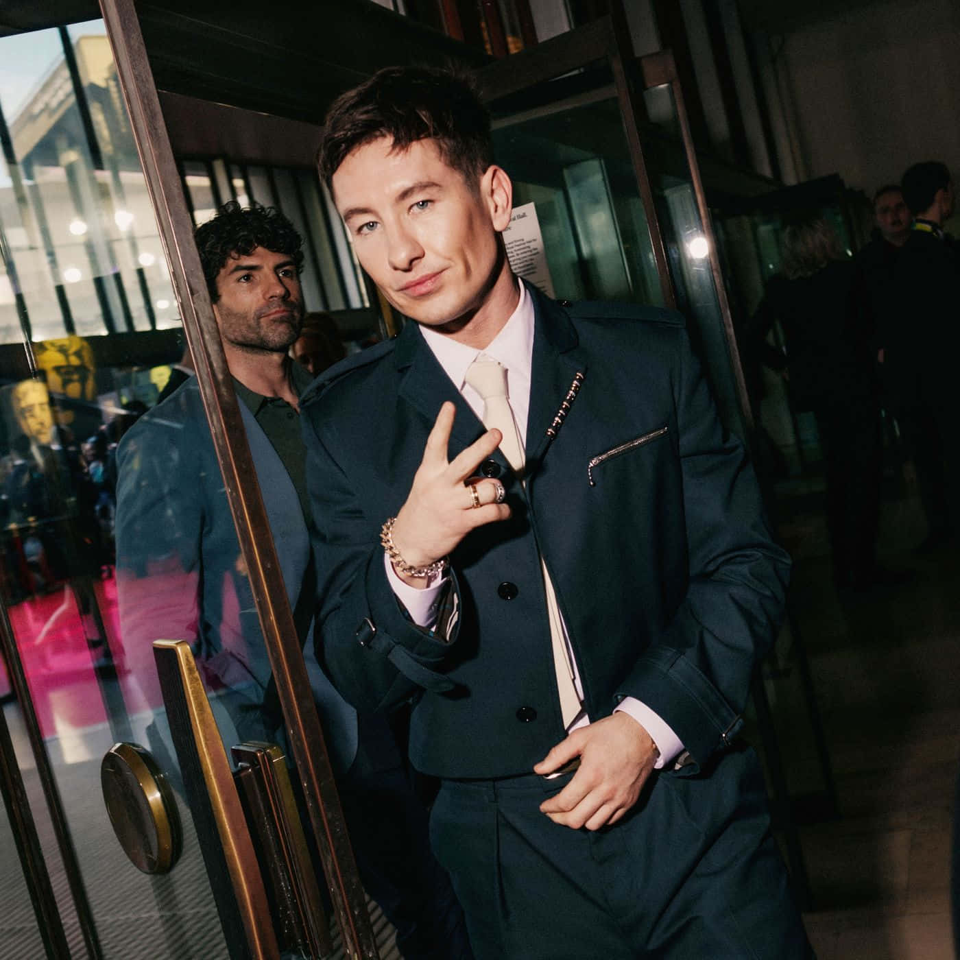 Barry Keoghan, dark blue suit, white shirt, HD Desktop Wallpaper
