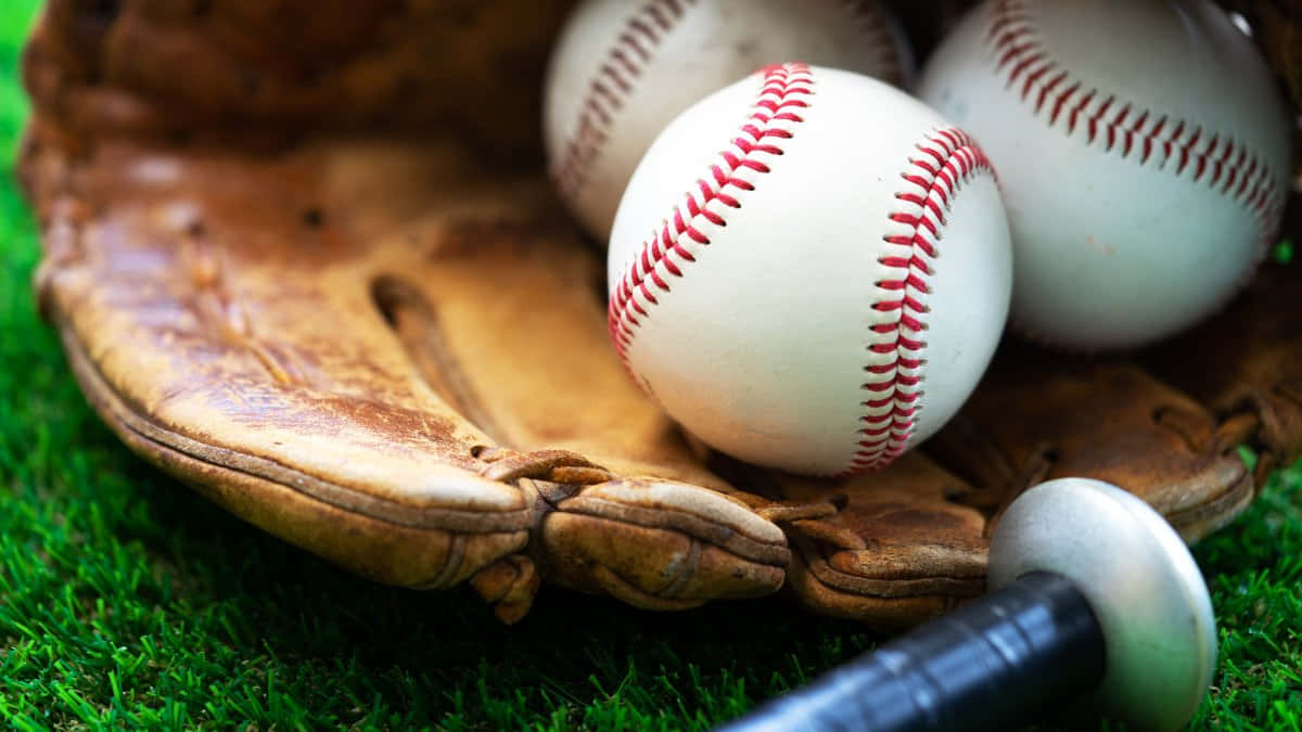 baseball glove, white baseballs, red stitching, SD Desktop Wallpaper
