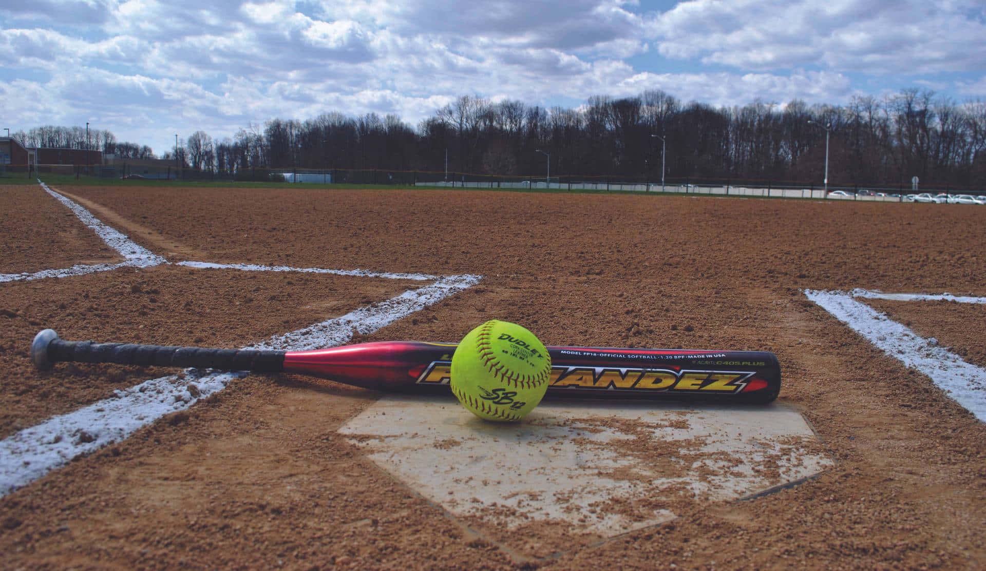 softball, home plate, red and black bat, Full HD Desktop Wallpaper