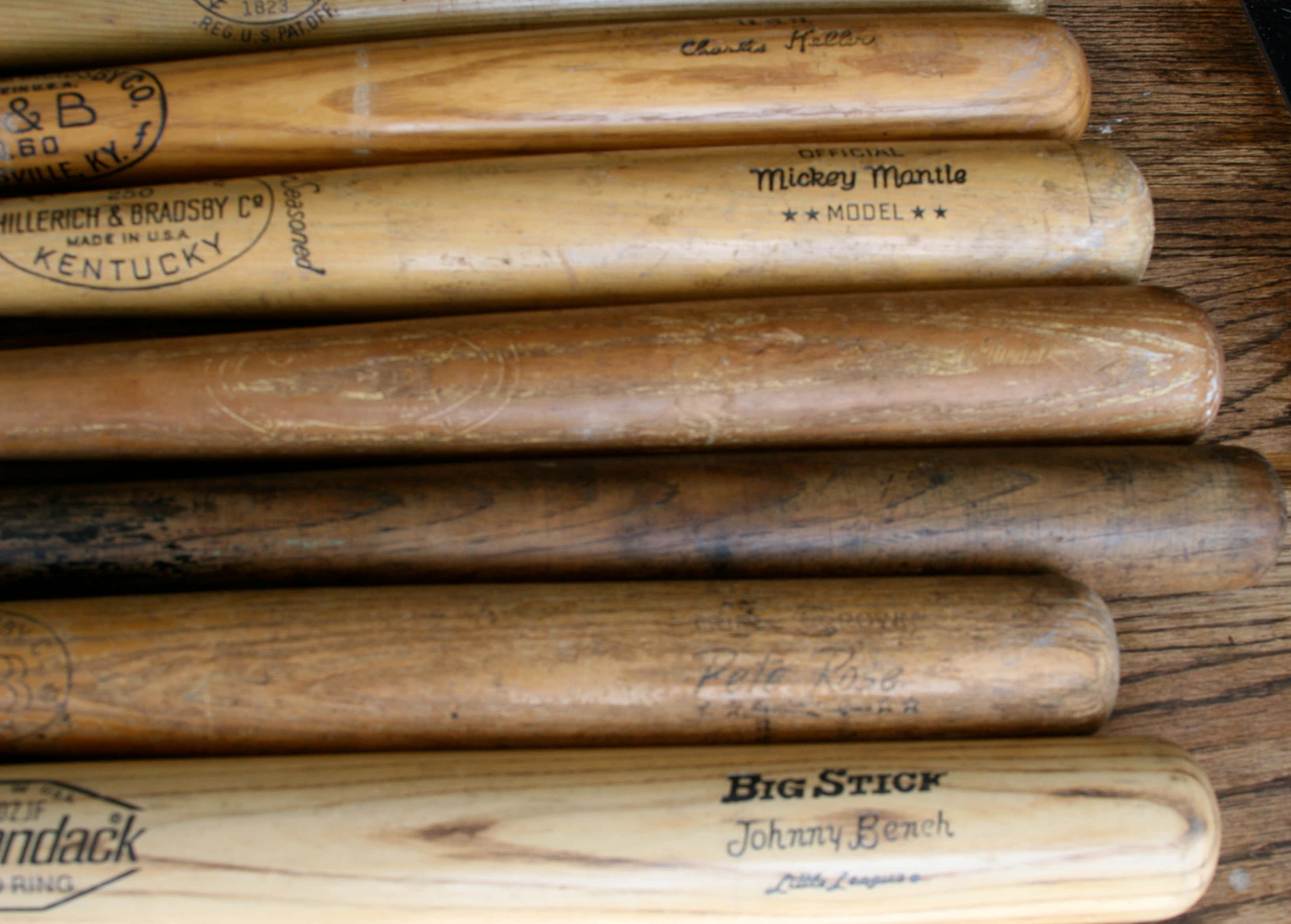 baseball bat, wooden baseball bat, vintage player names, 2K Desktop Wallpaper
