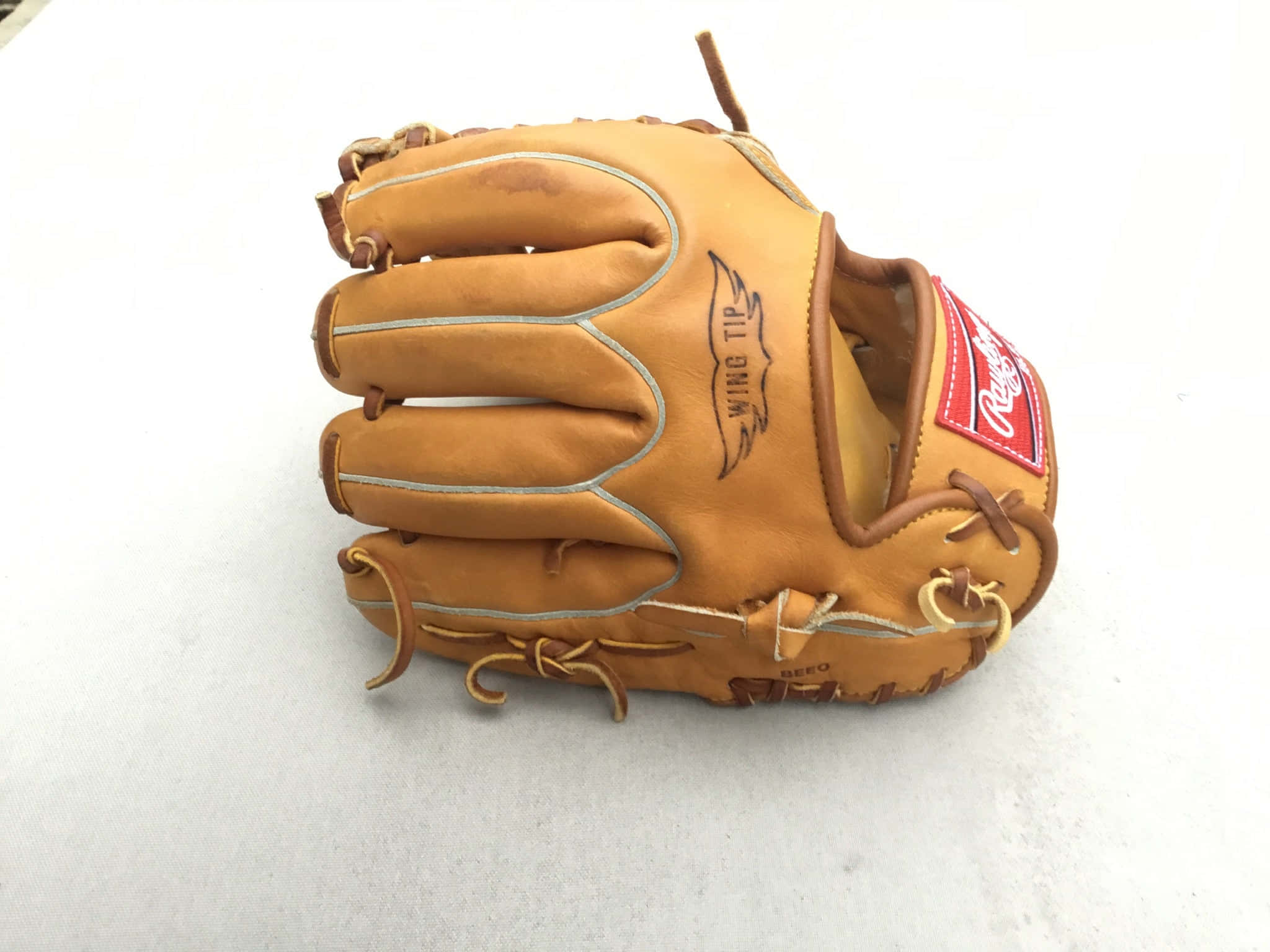 Wing Tip, tan leather baseball glove, plain white surface, Full HD Desktop Wallpaper