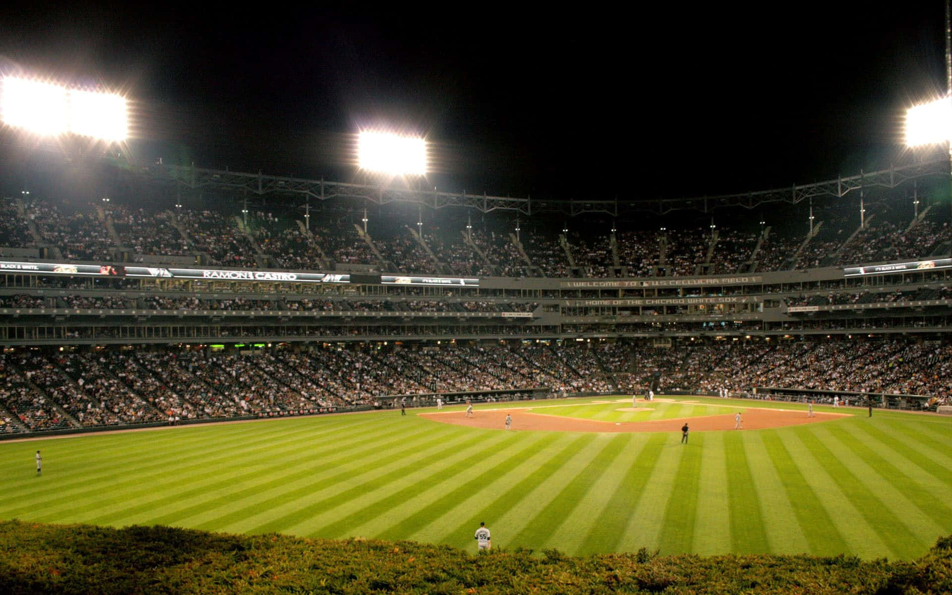 baseball stadium, night, players on the field, Full HD Desktop Wallpaper