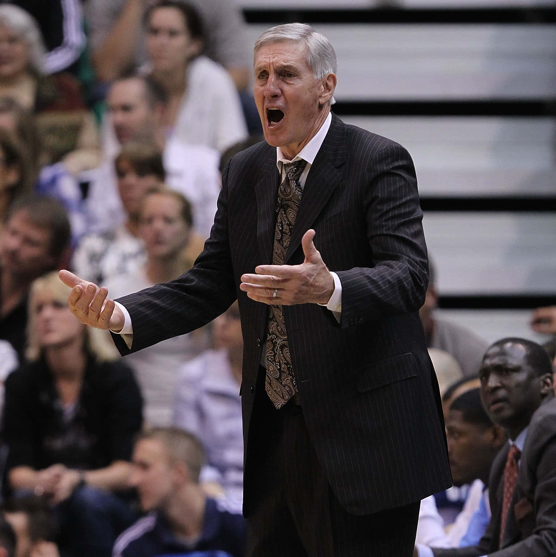 basketball coach, pinstripe suit, hands outstretched, HD Phone Wallpaper