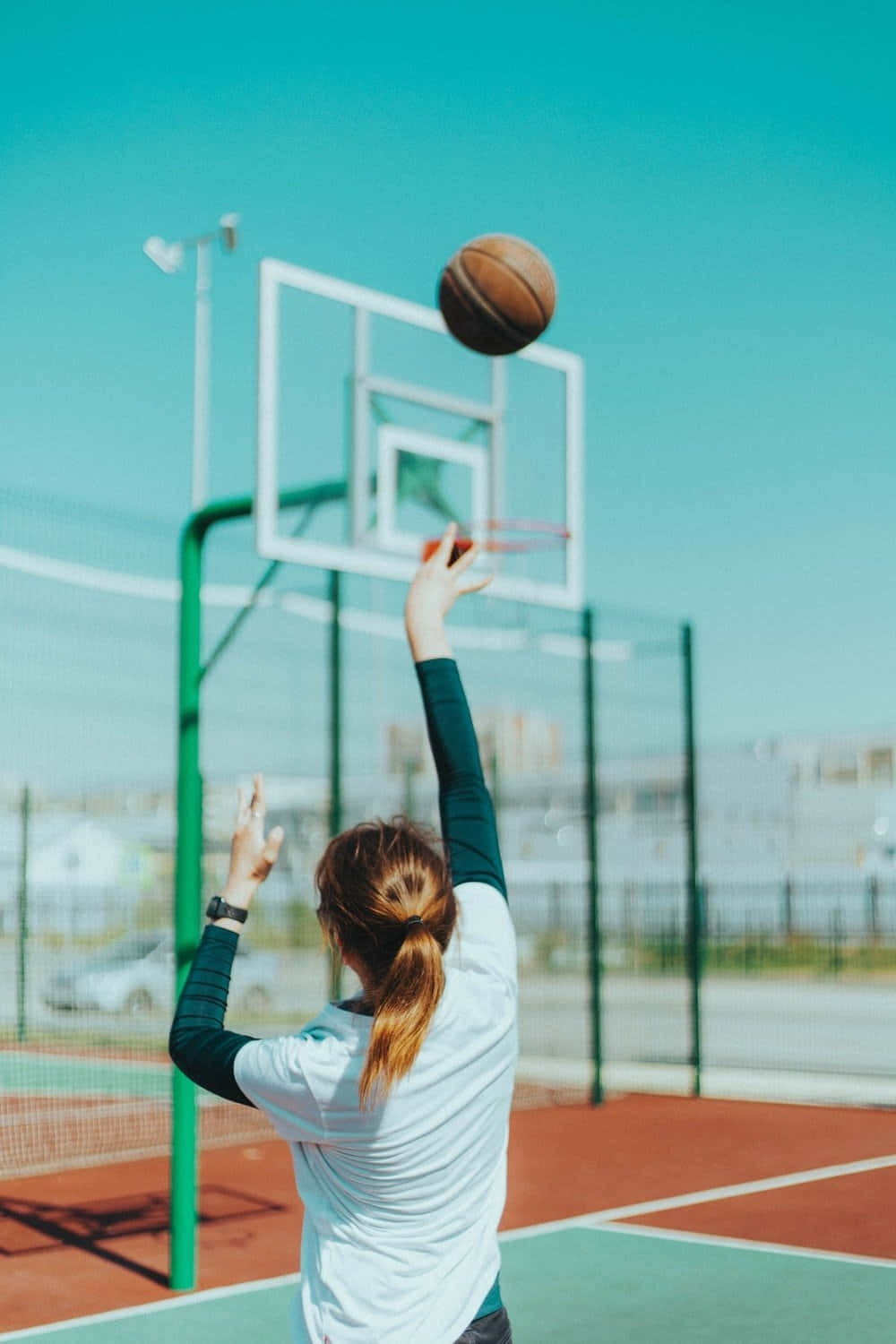 Basketball Girl Aesthetic, white shirt, basketball, HD Phone Wallpaper