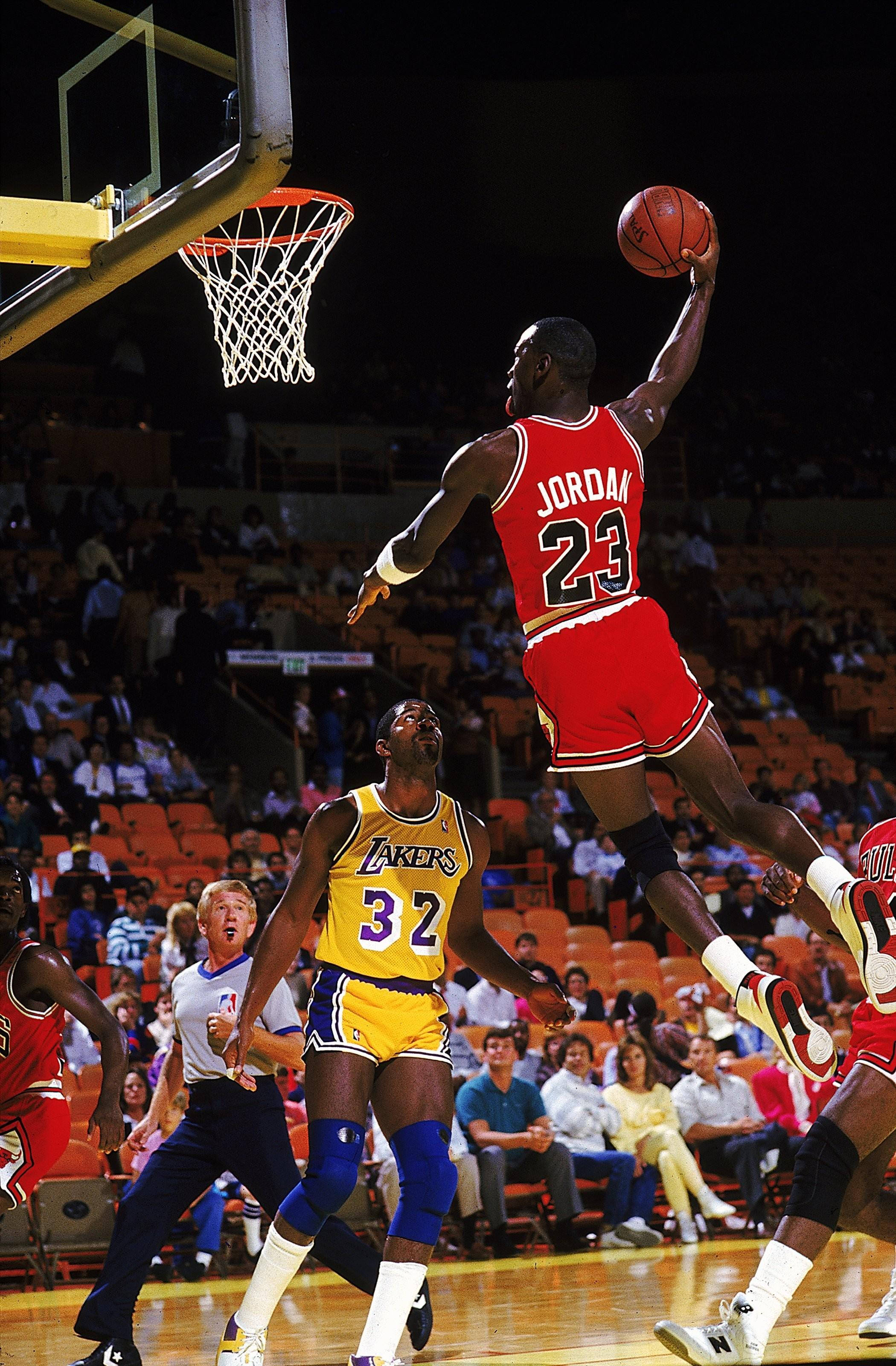 Michael Jordan, red jersey number 23, slam dunk, 2K Phone Wallpaper