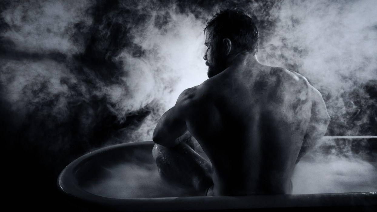 muscle man, steaming bathtub, swirling mist, SD Desktop Wallpaper