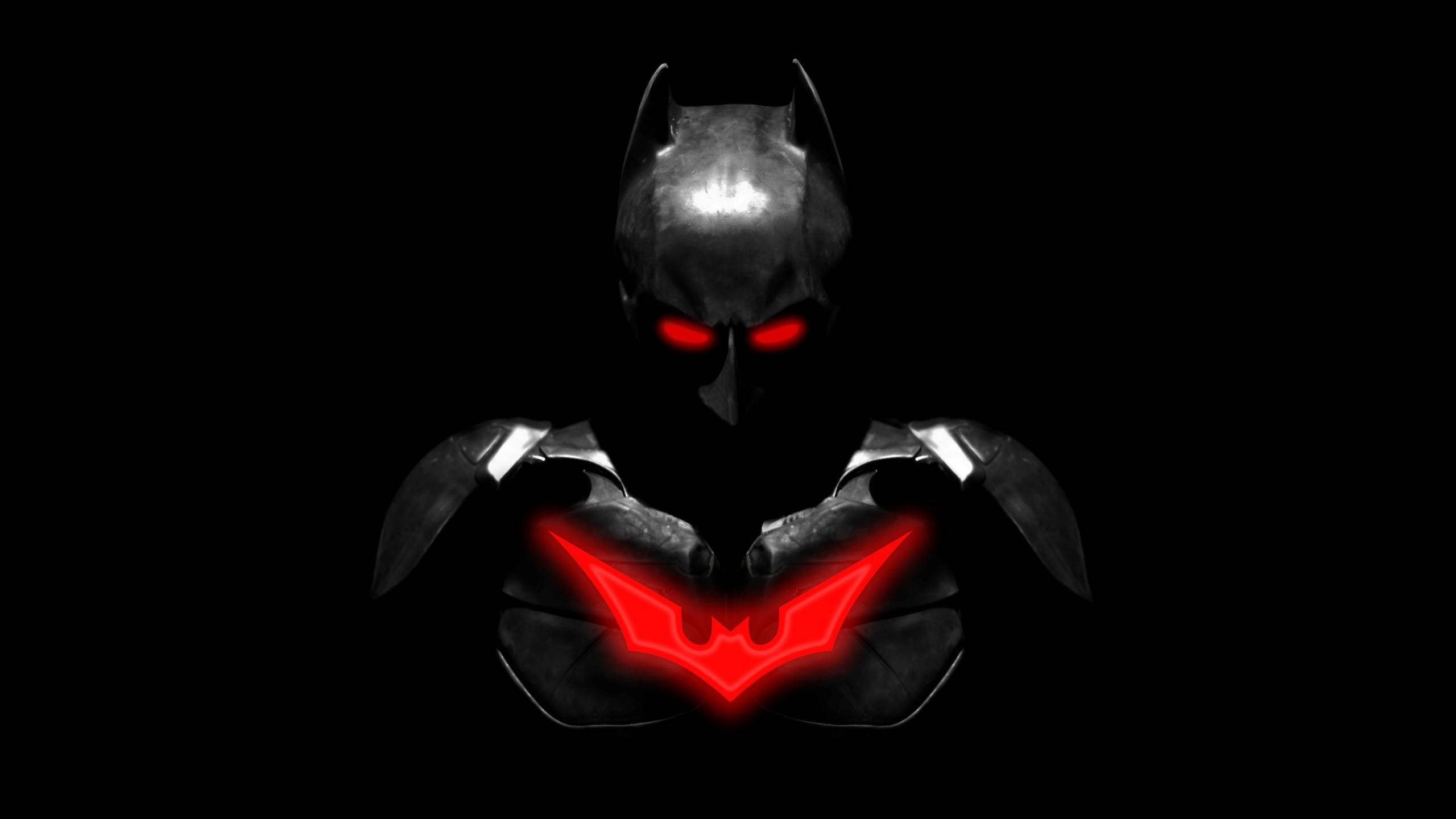 Batman Beyond, mech-suit, glowing red eyes, 2K Desktop Wallpaper