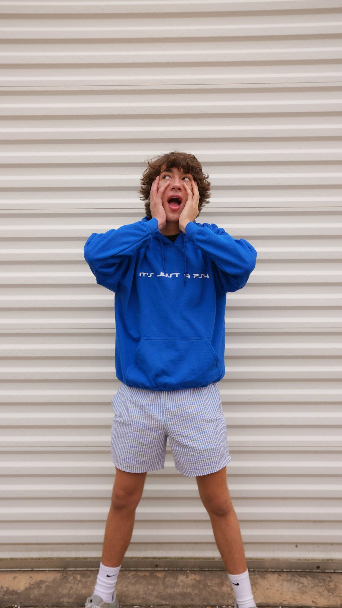 Baylen Levine, blue hoodie, checkered shorts, Full HD Phone Wallpaper