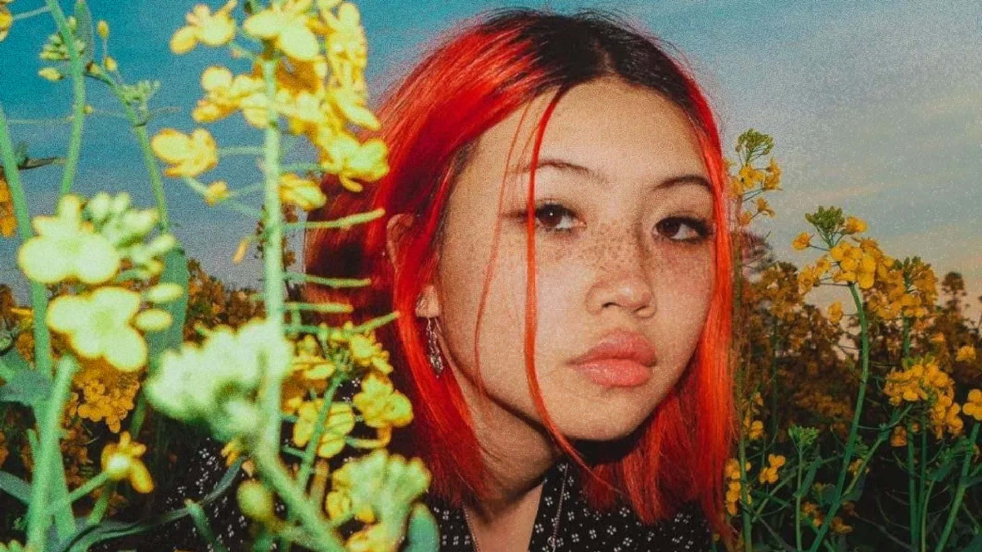 Beabadoobee, vibrant red hair, freckles, Full HD Desktop Wallpaper