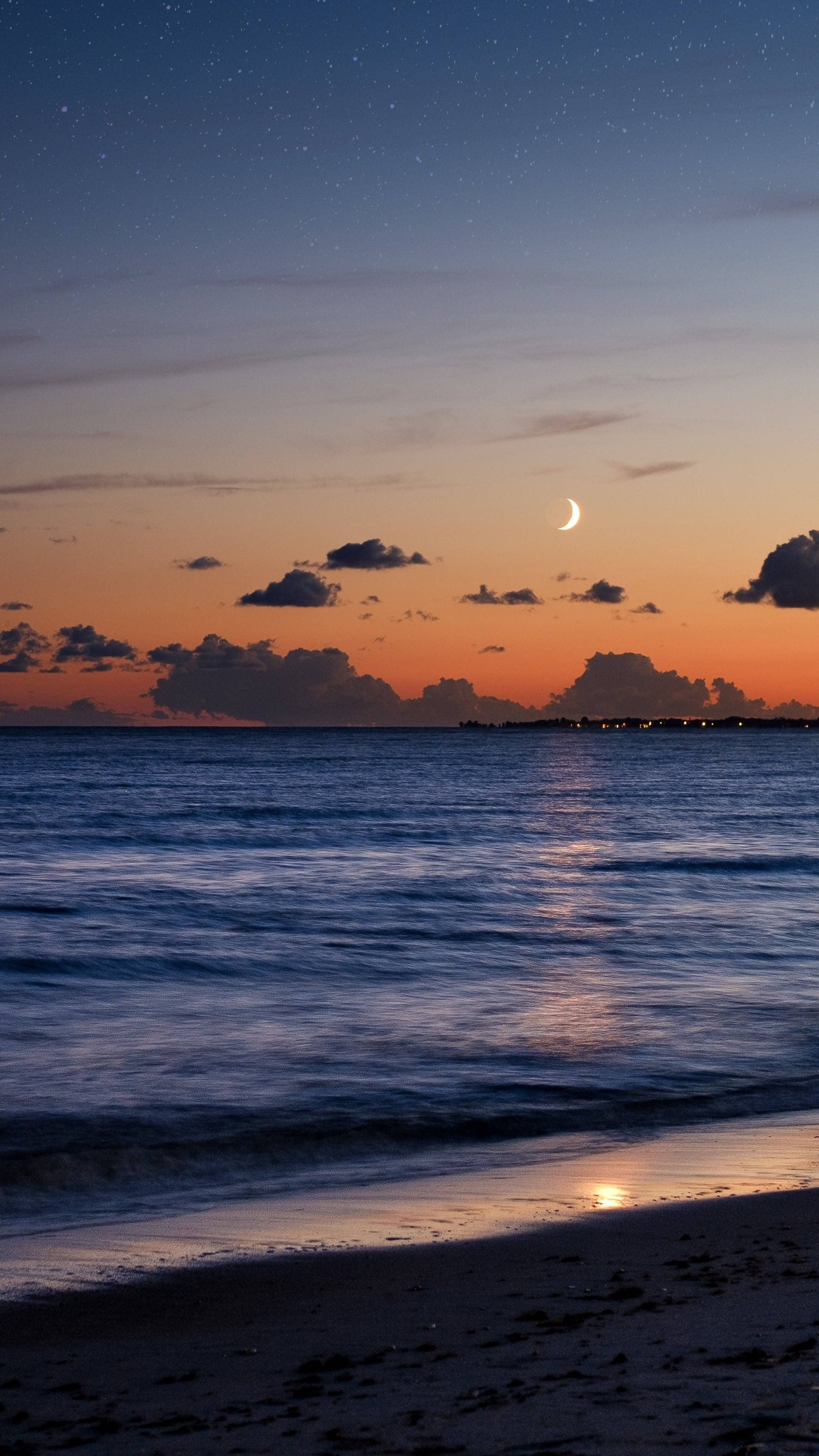 Beach Android, crescent moon, twilight beach, 4K Phone Wallpaper