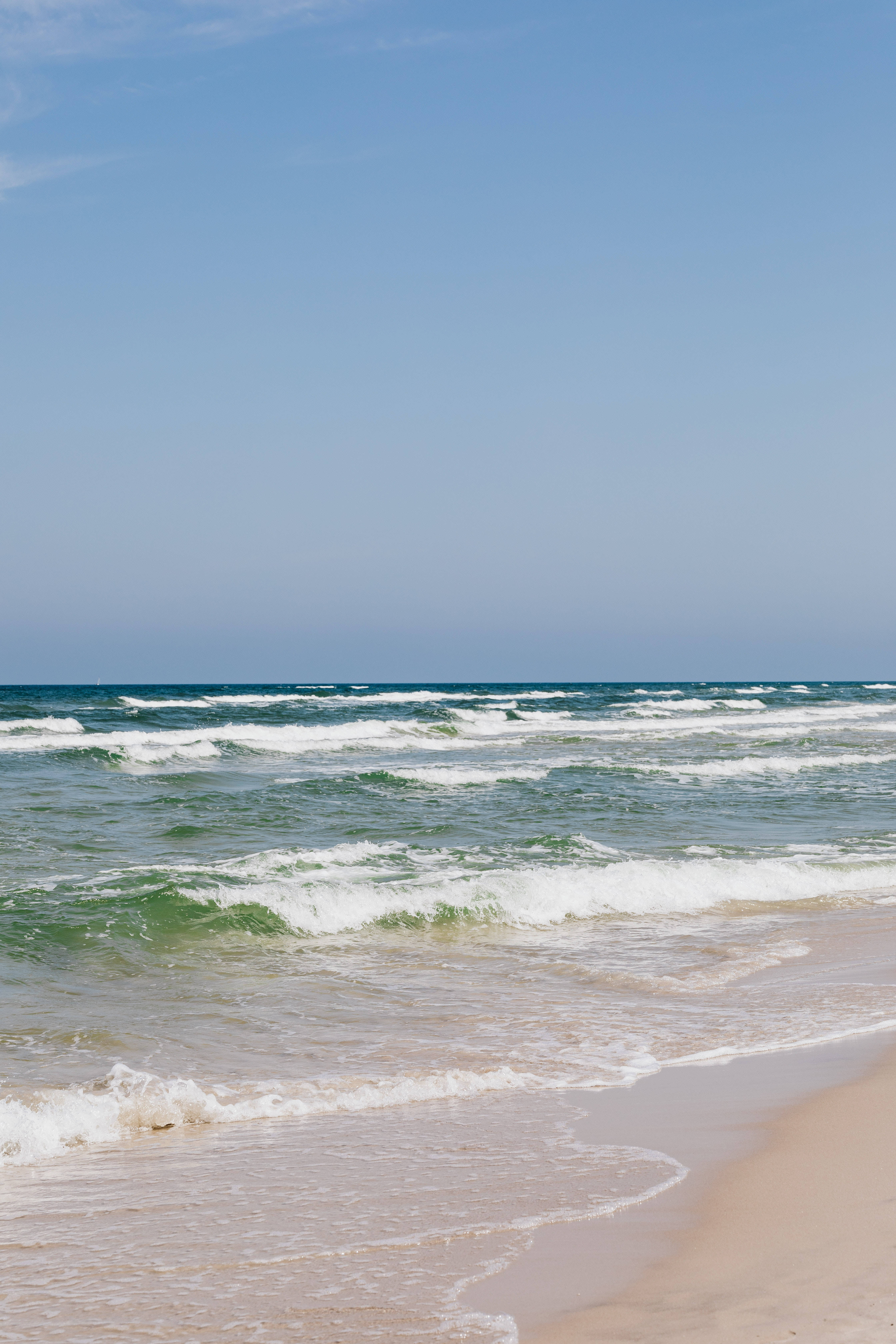 Beach Android, ocean waves, pale sandy beach, 5K Phone Wallpaper