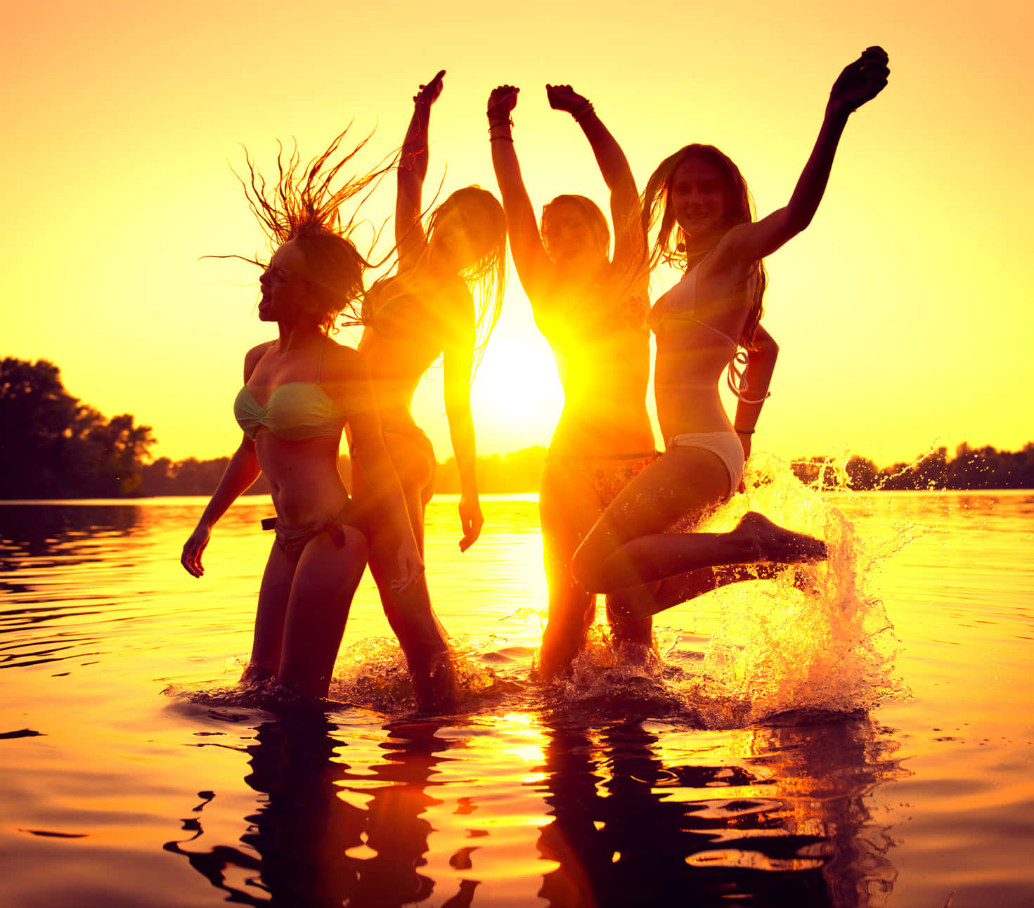 Beach Dance Party, golden sunset, bikinis, HD Desktop Wallpaper