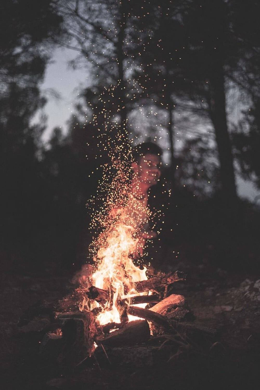 campfire, dusk, sparks, HD Phone Wallpaper