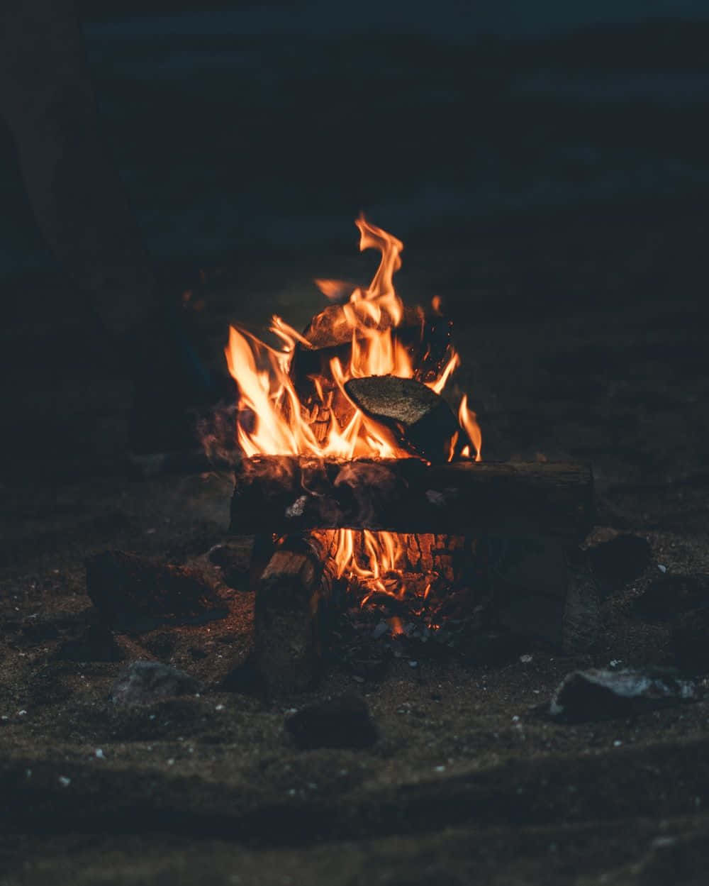 campfire, orange flames, dark night backdrop, SD Phone Wallpaper