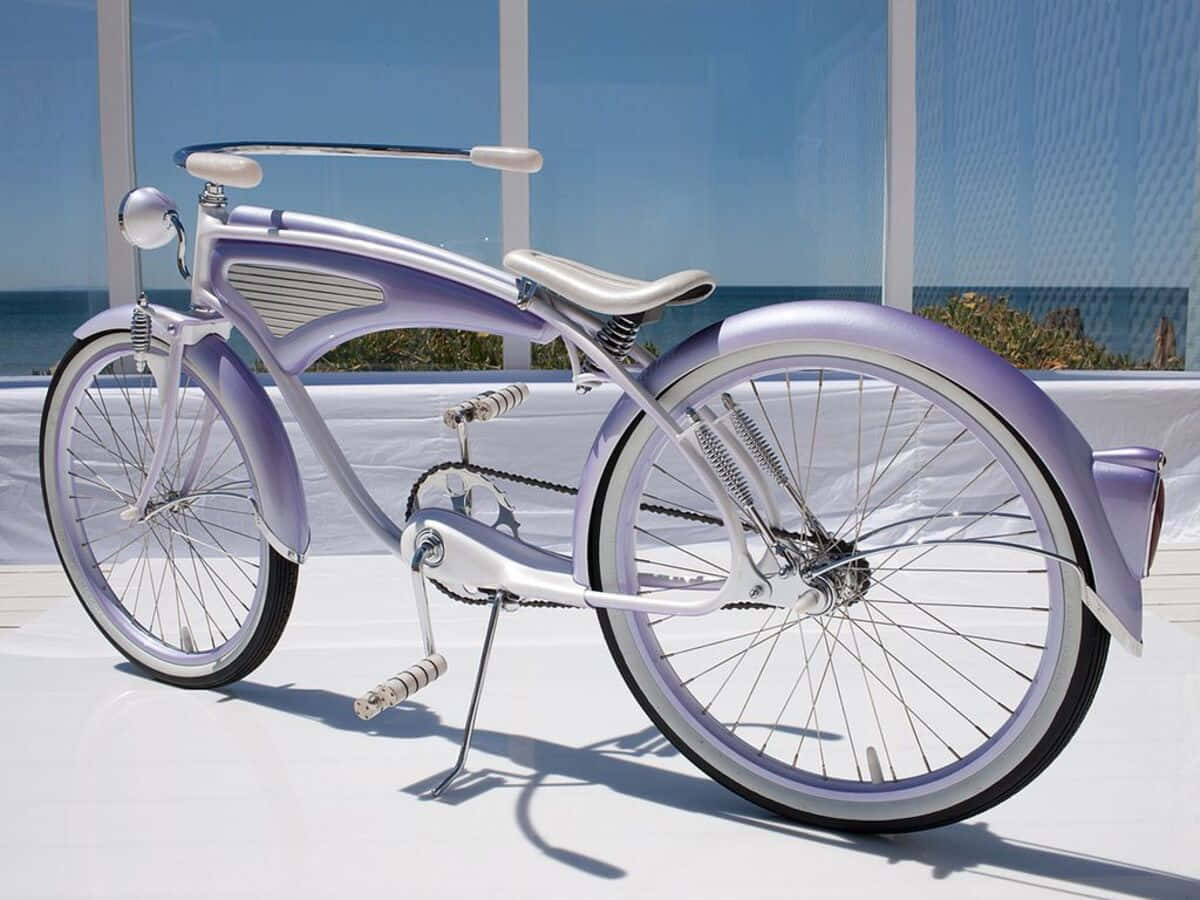 Beach Cruiser, lavender, chrome accents, SD Desktop Wallpaper