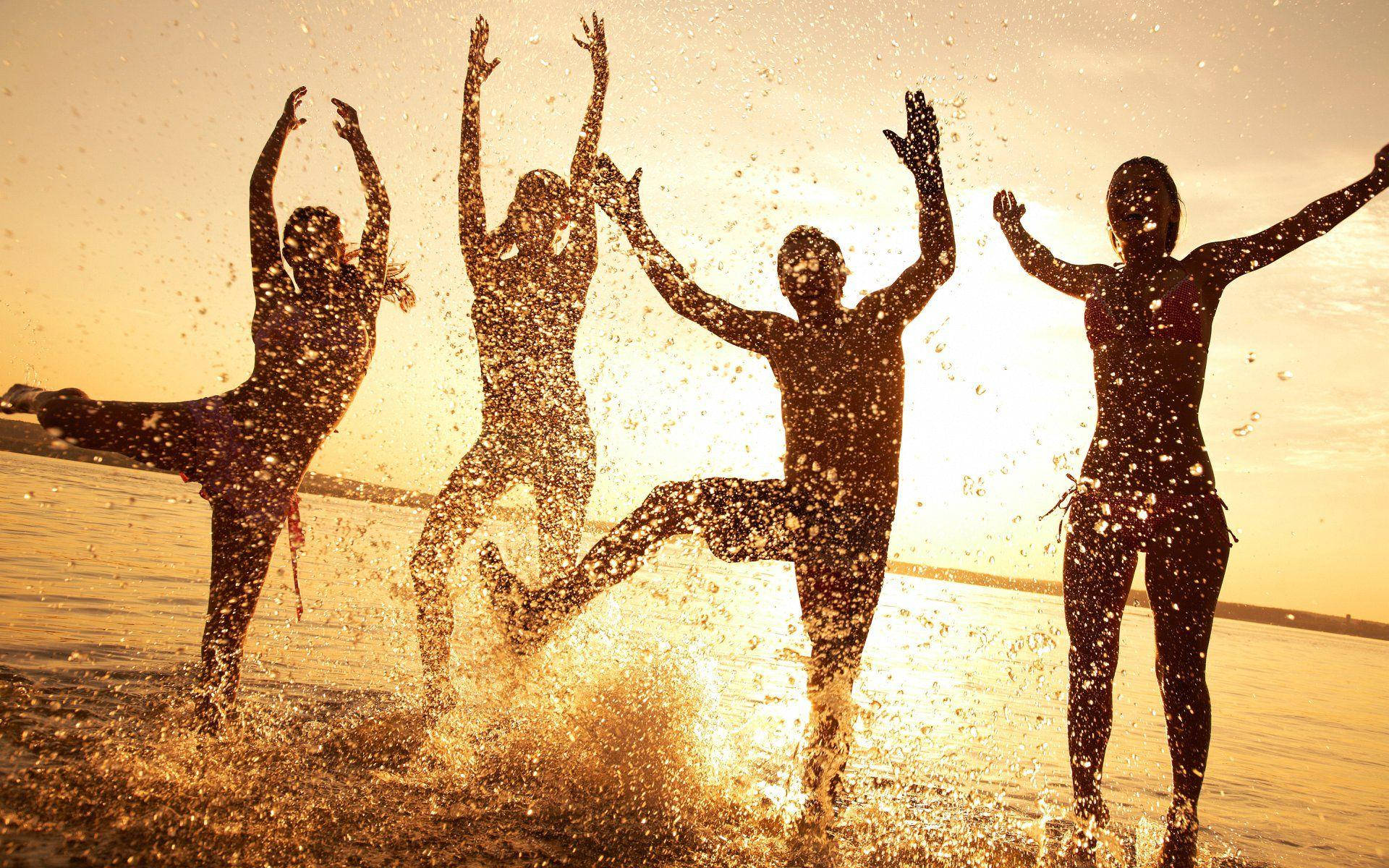 golden sunset, beach, four joyful people, Full HD Desktop Wallpaper