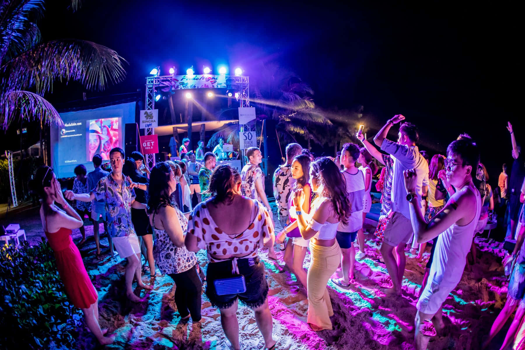 Beach Dance Party, sandy beach, night, HD Desktop Wallpaper