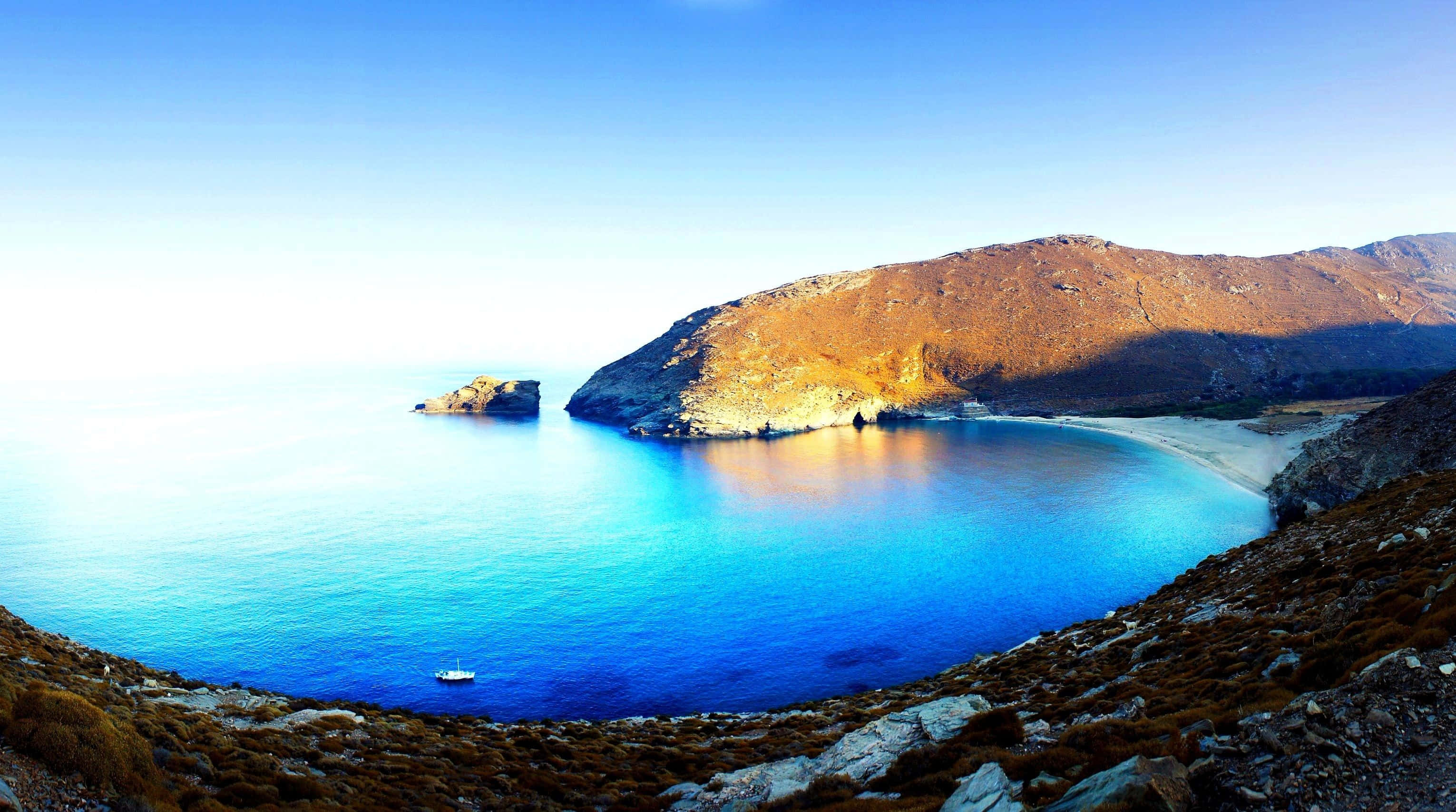 beach dual monitor, 3061 x 1708, turquoise waters, 2K Desktop Wallpaper