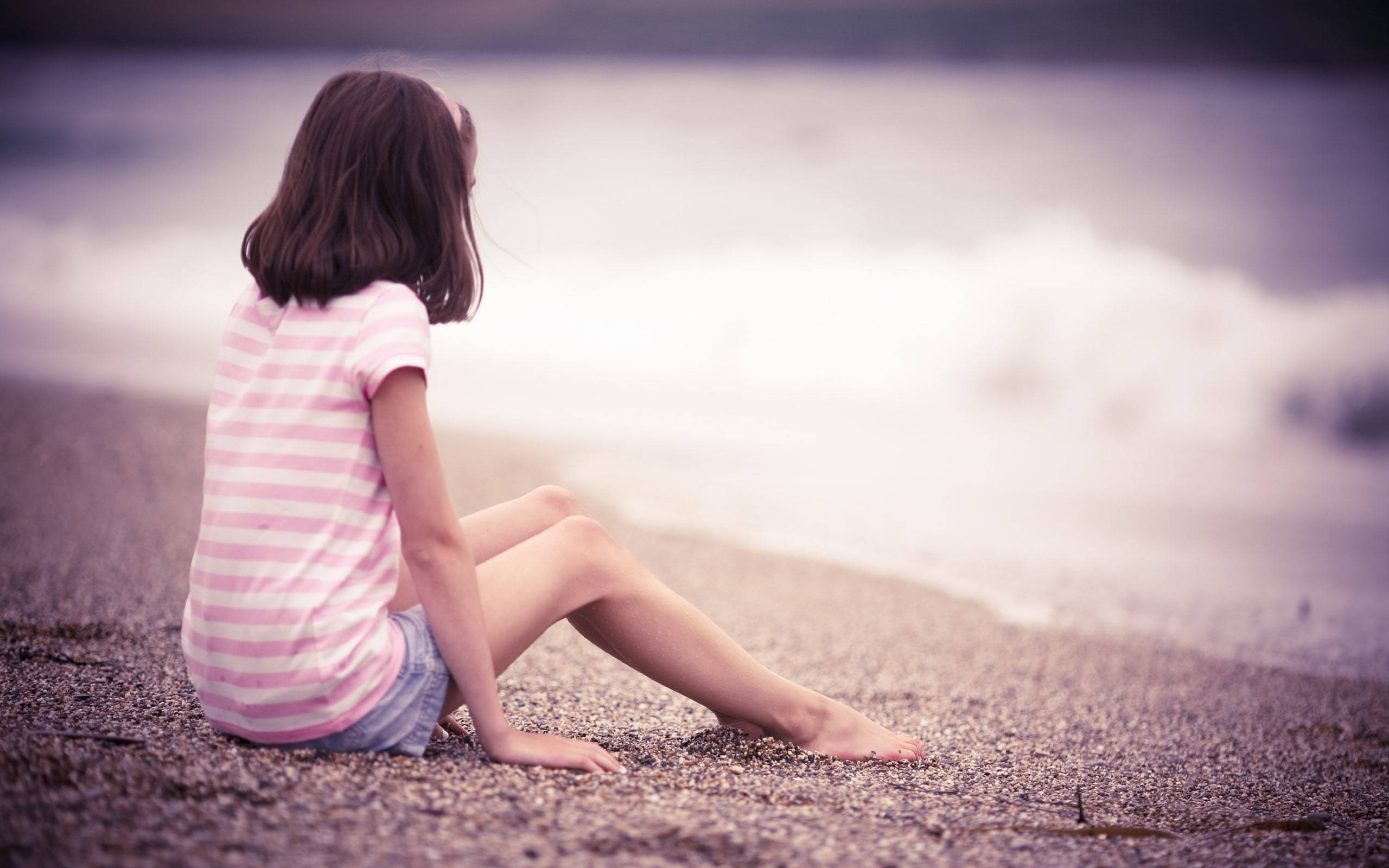Beach Girl, pink striped shirt, pebbled beach, 2K Desktop Wallpaper