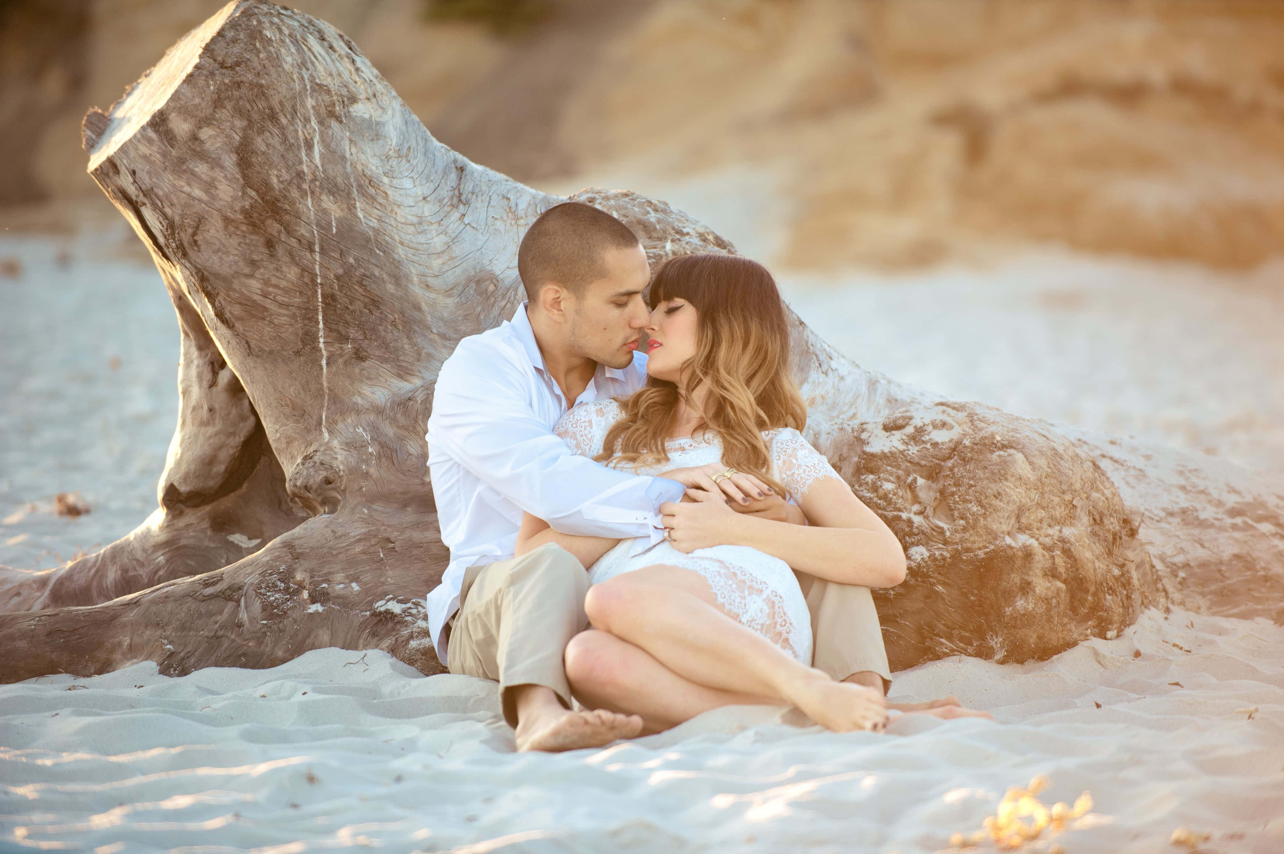 beach lovers, 4212 x 2803, couple, 4K Desktop Wallpaper