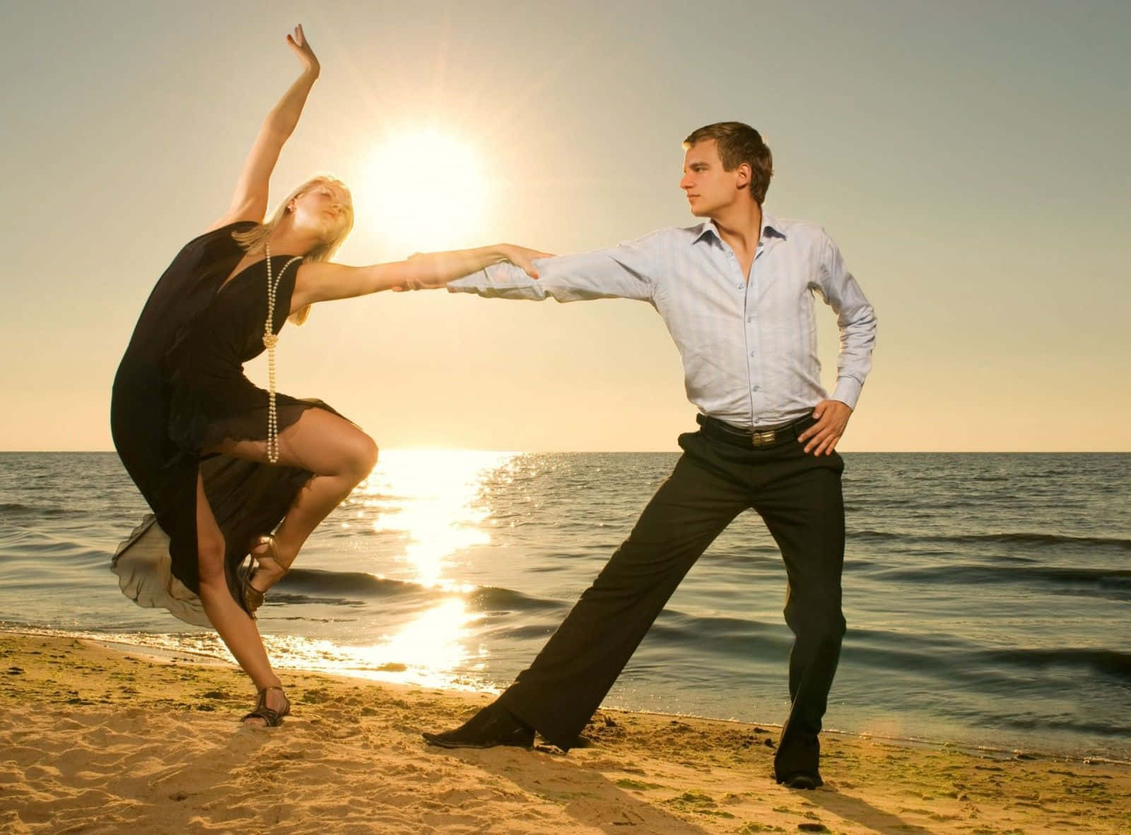 Romantic Sunset Beach Stroll Wallpaper, golden sunlight, ocean waves, HD Desktop Wallpaper