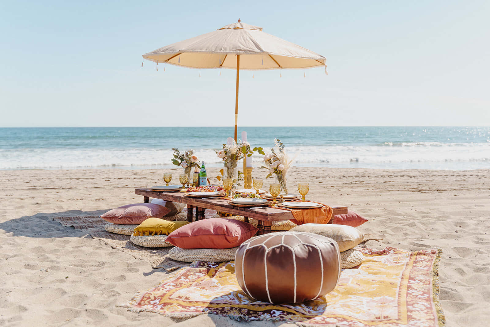 Beach Picnic, wooden table, beige umbrella, HD Desktop Wallpaper