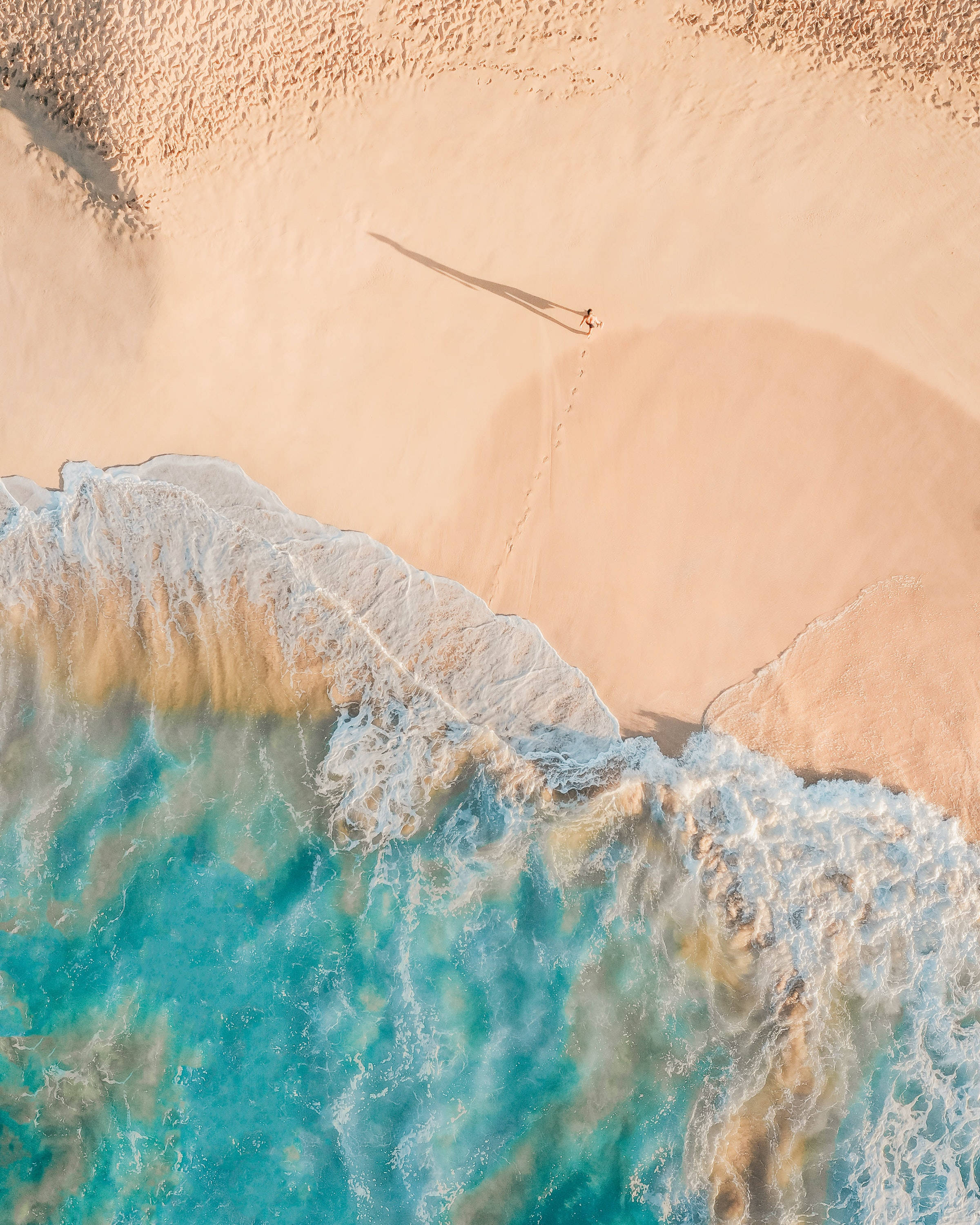 beach shore, turquoise waves, sandy beach, 2K Phone Wallpaper