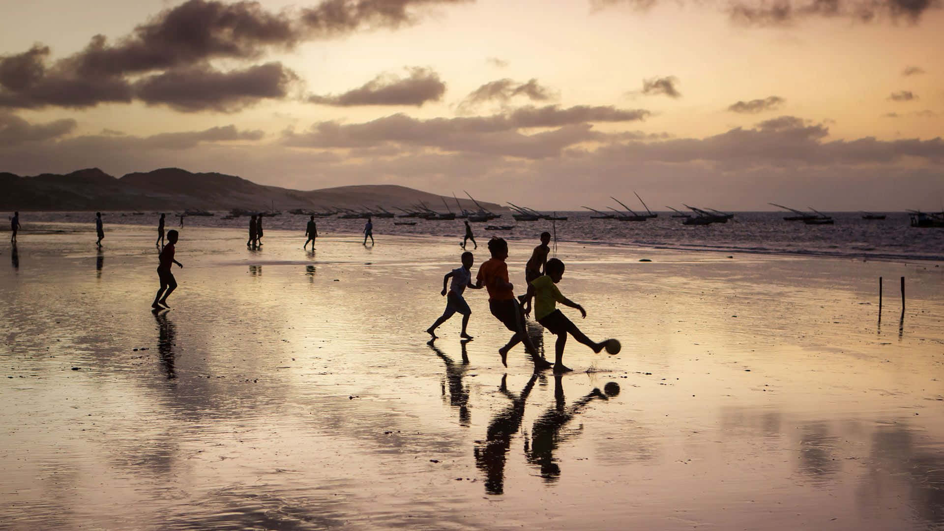 Beach Soccer, sunset, wet beach, Full HD Desktop Wallpaper