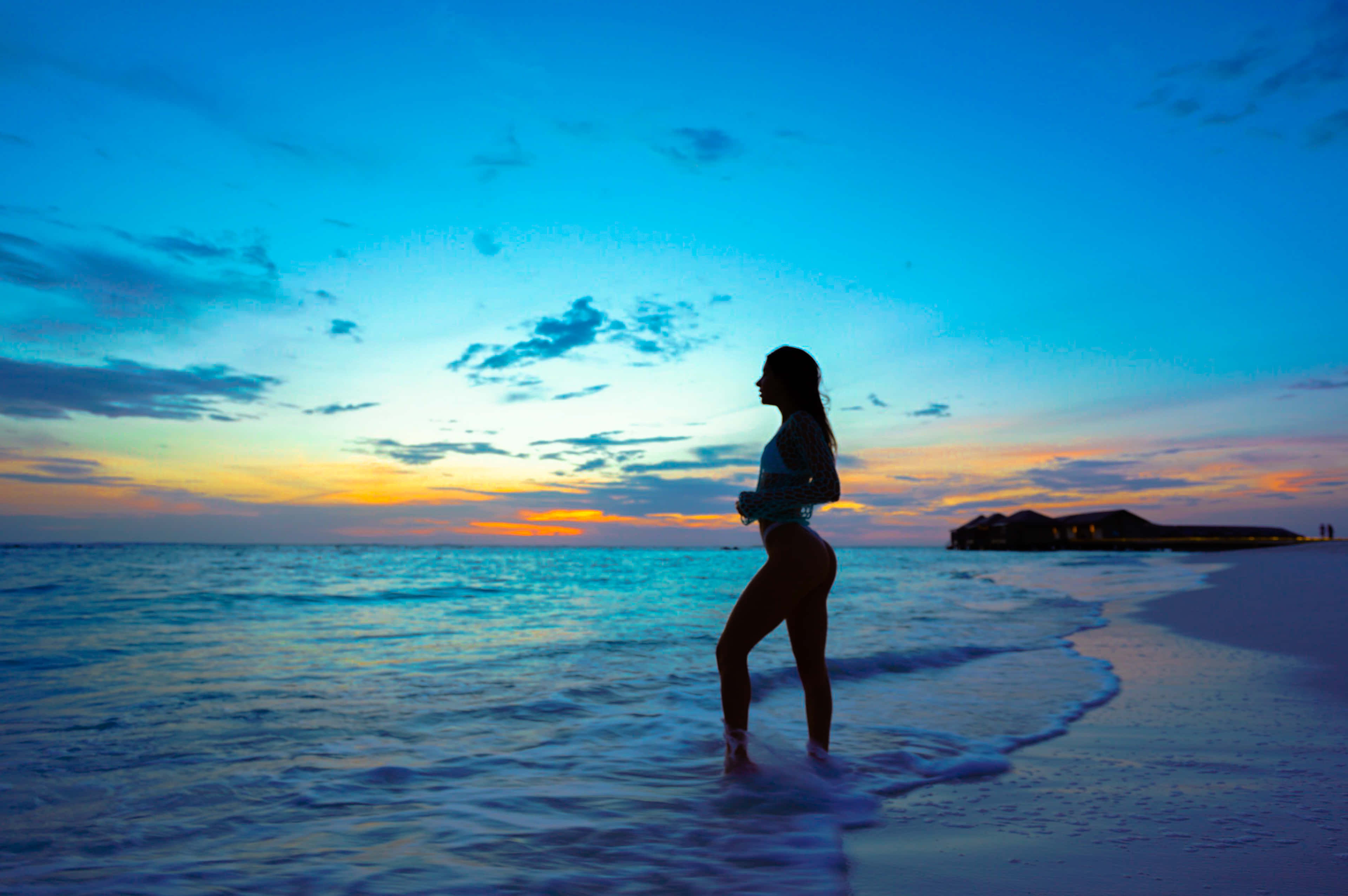 silhouette, woman, beach, 4K Desktop Wallpaper