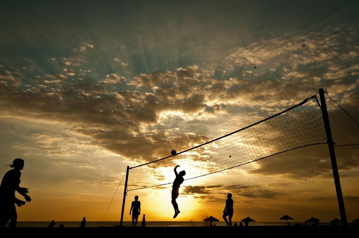 beach volleyball, silhouette, golden sunset sky, SD Desktop Wallpaper