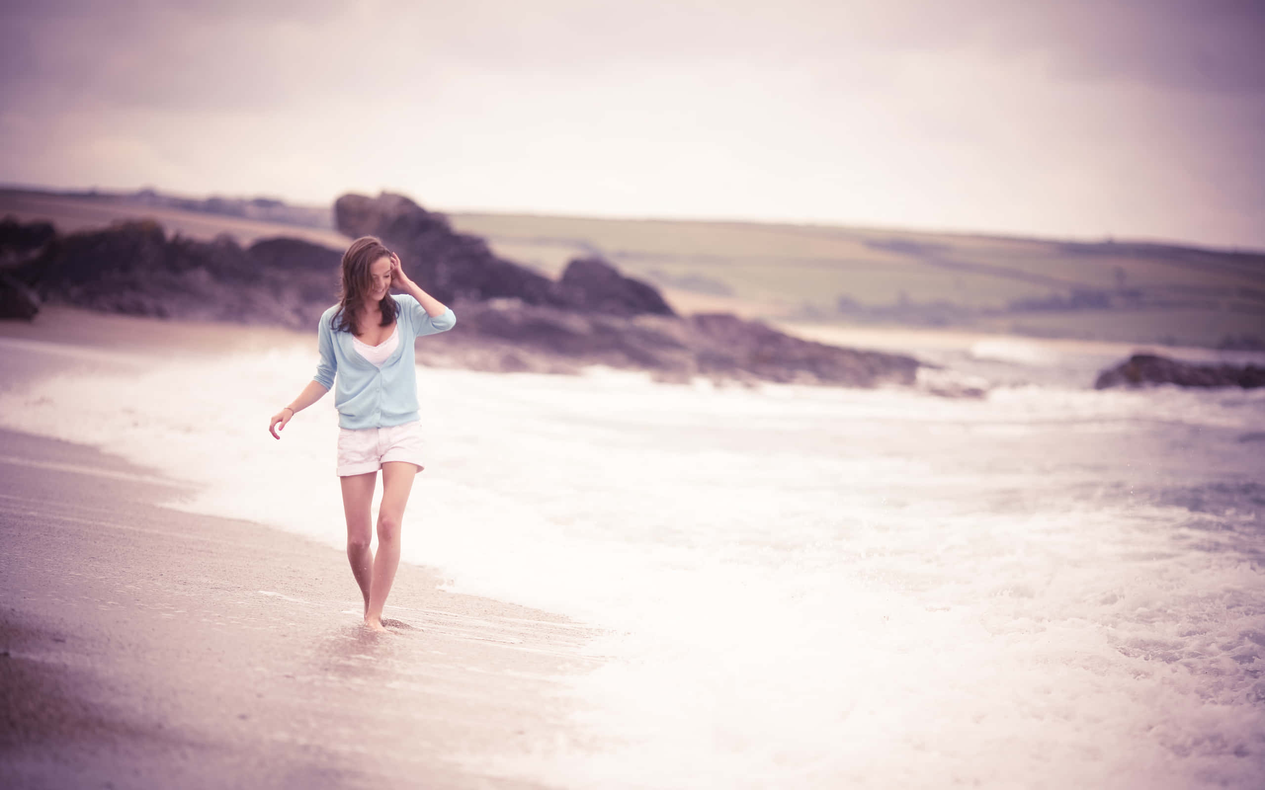 Beach Walk, sunset, misty beach, 2K Desktop Wallpaper
