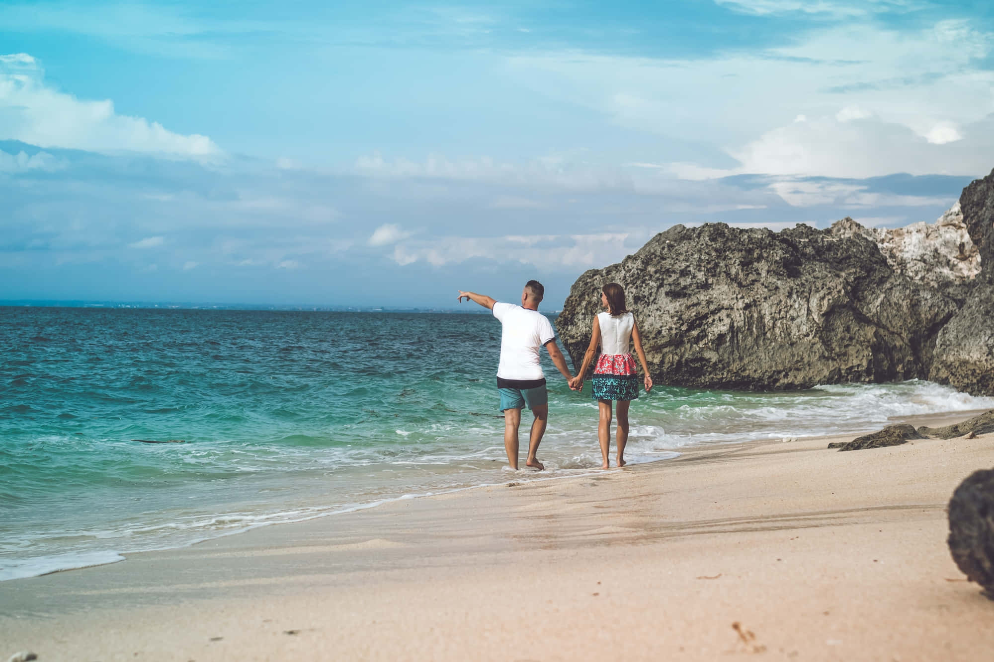Beach Walk, sandy beach, turquoise waves, Full HD Desktop Wallpaper