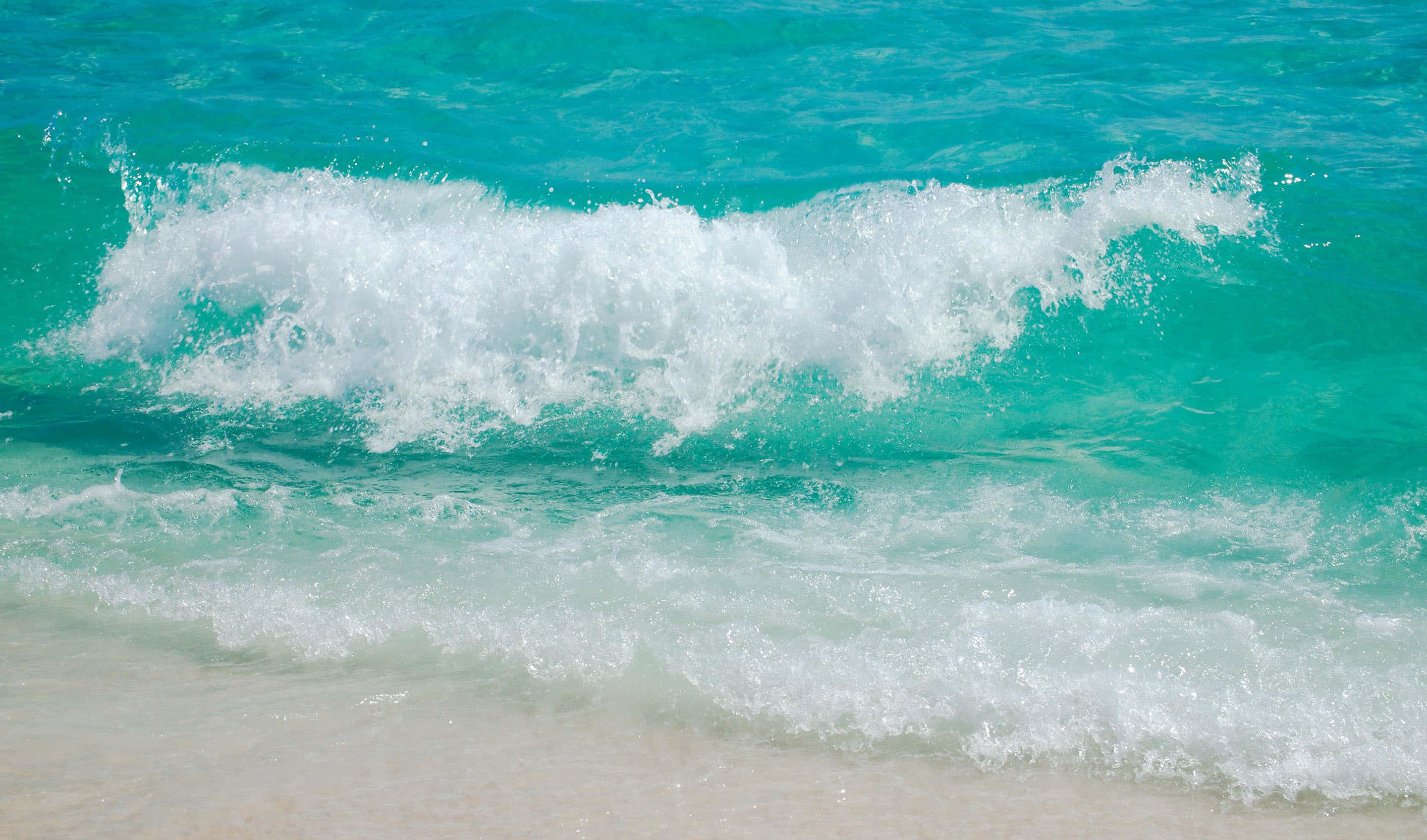 Beach Waves, turquoise ocean, pristine white sandy beach, 2K Desktop Wallpaper