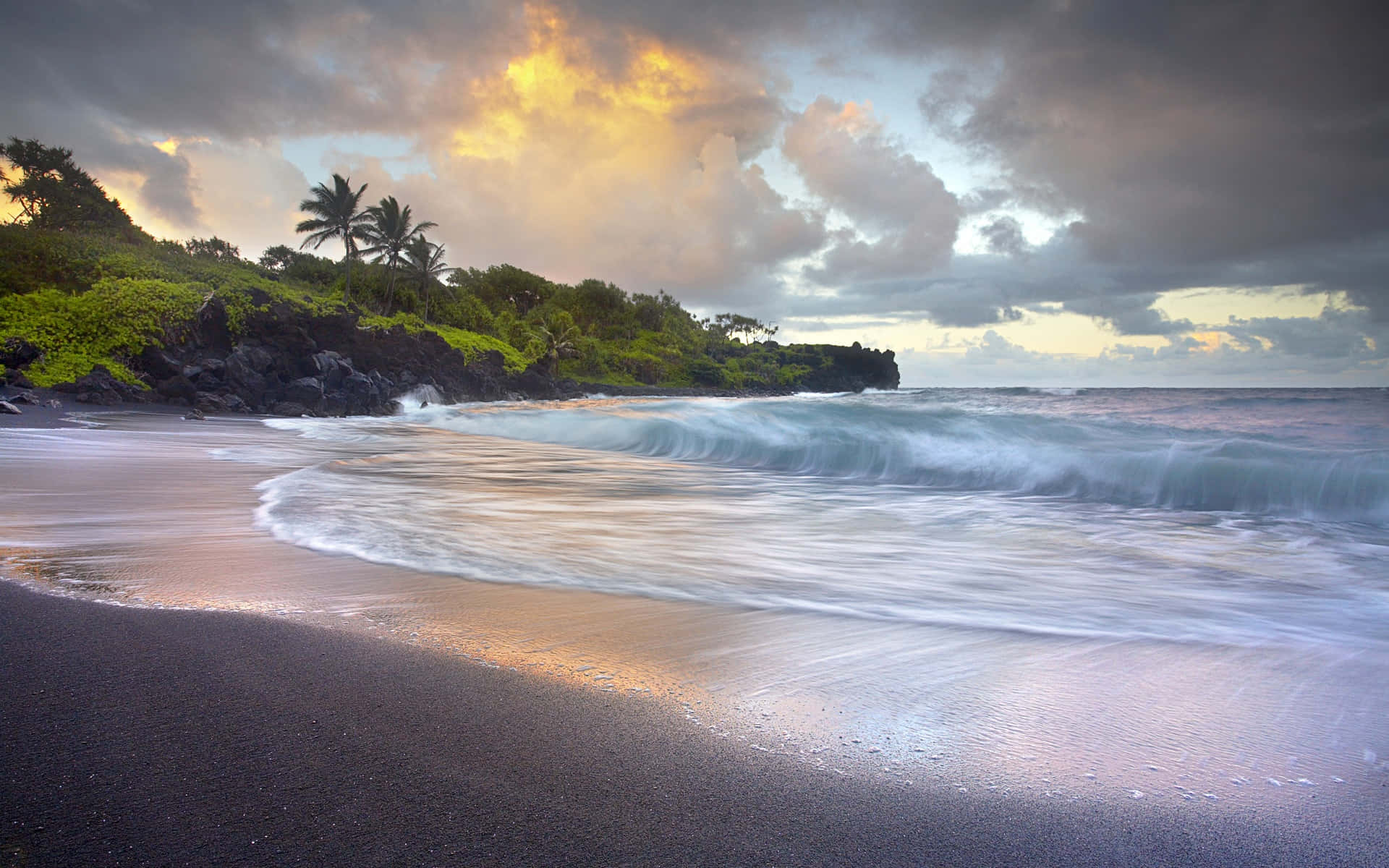 Beach Waves, golden sunset light, black sand beach, Full HD Desktop Wallpaper