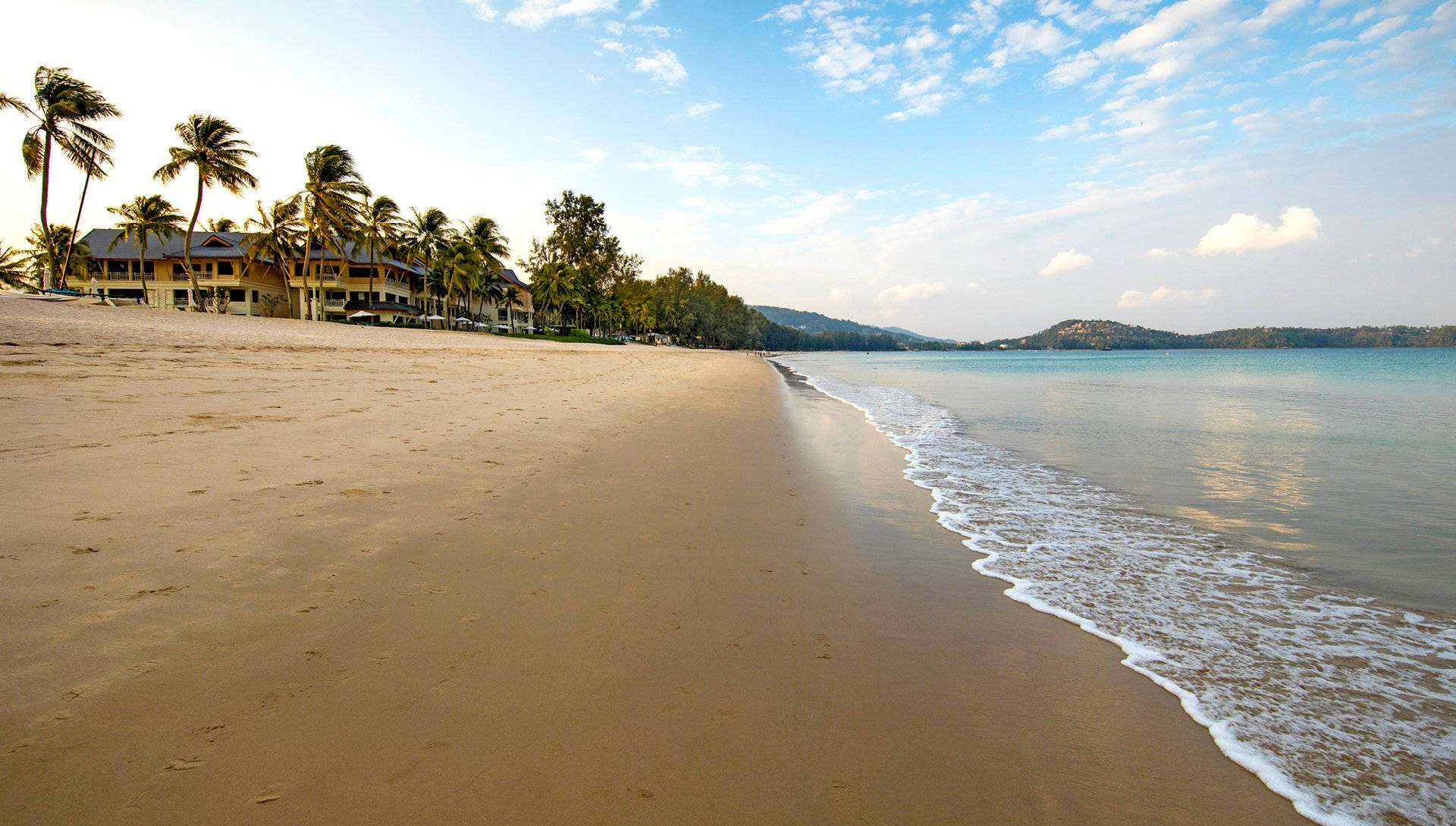Beach Webex Virtual Background, tropical beach, golden sand, Full HD Desktop Wallpaper