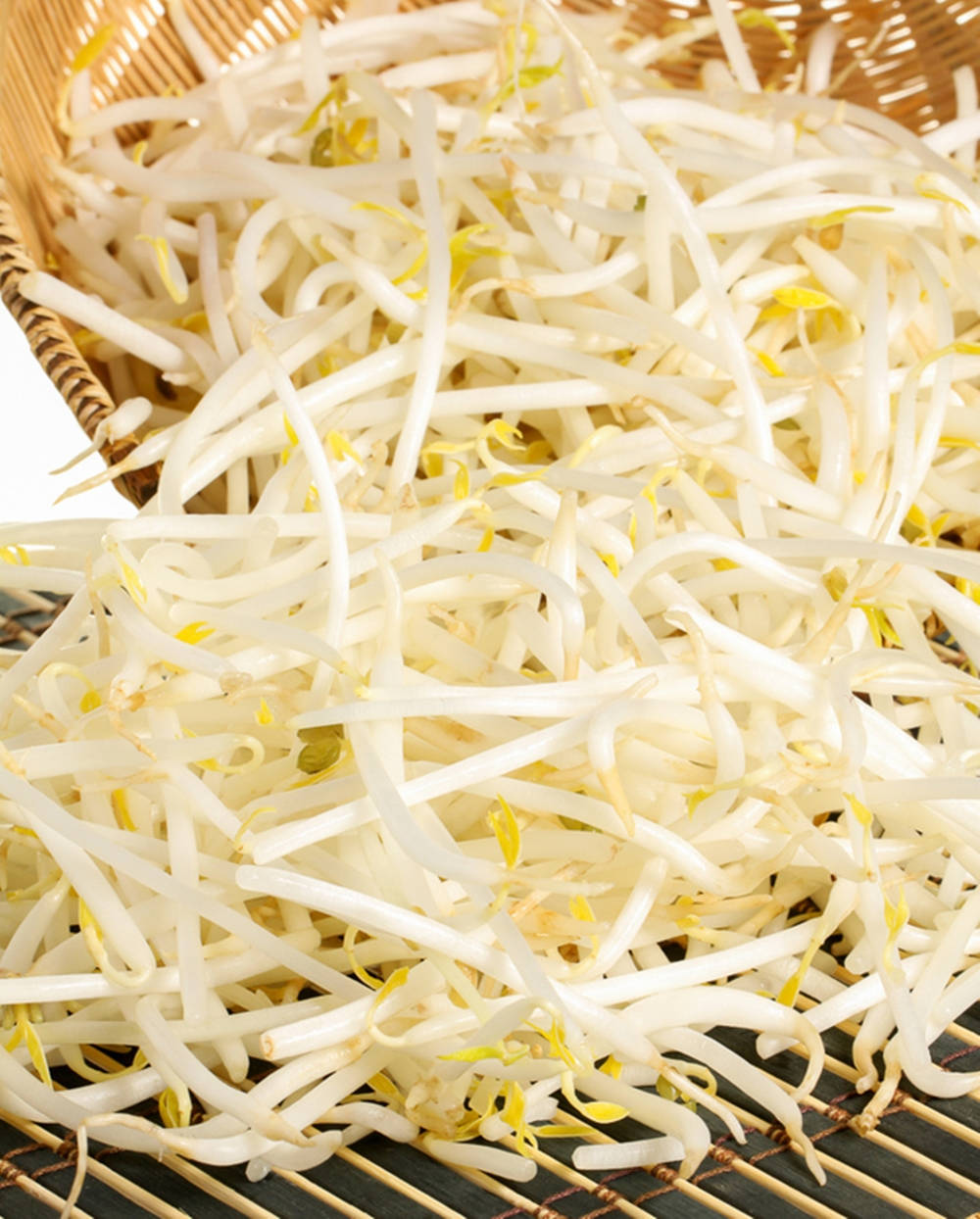 mung bean sprouts, Asian vegetable, woven bamboo basket, SD Phone Wallpaper