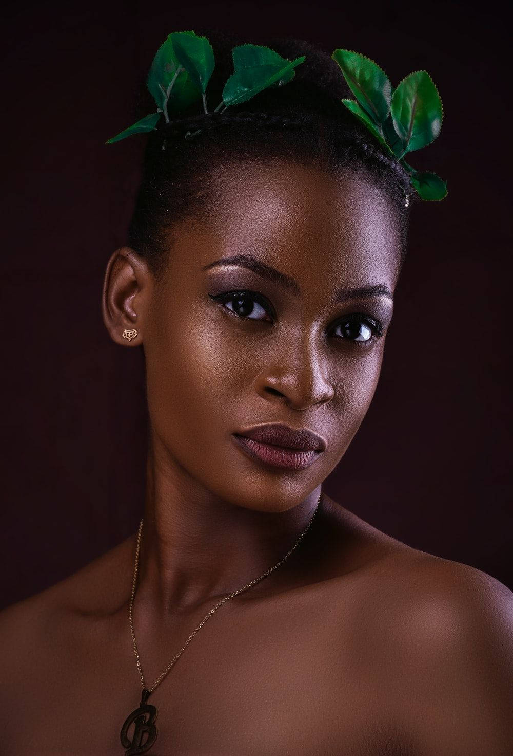 Beautiful Black Woman, leaf headdress, green leaf crown, HD Phone Wallpaper