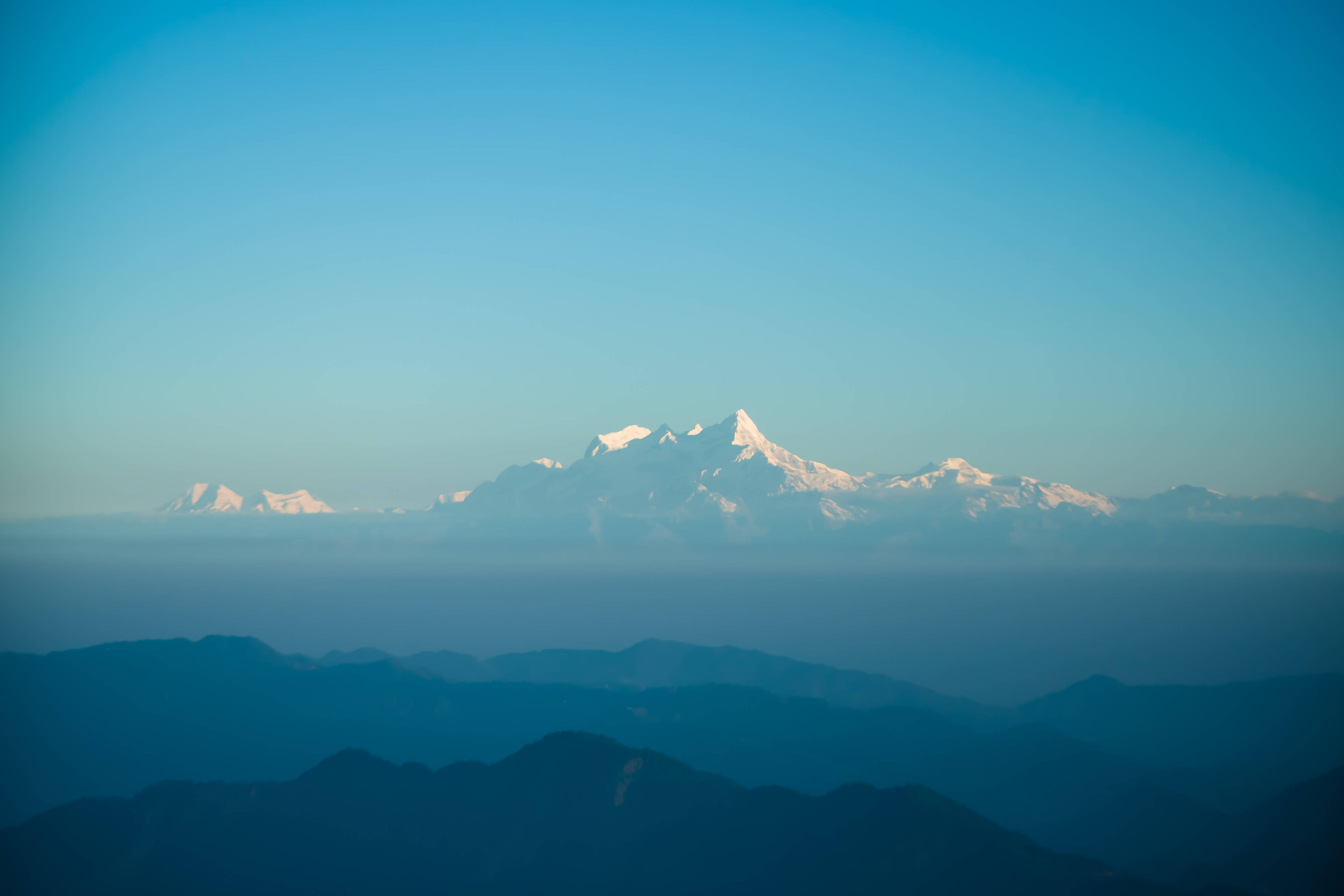 snowy mountain, beautiful blue sky, clear blue sky, 4K Desktop Wallpaper