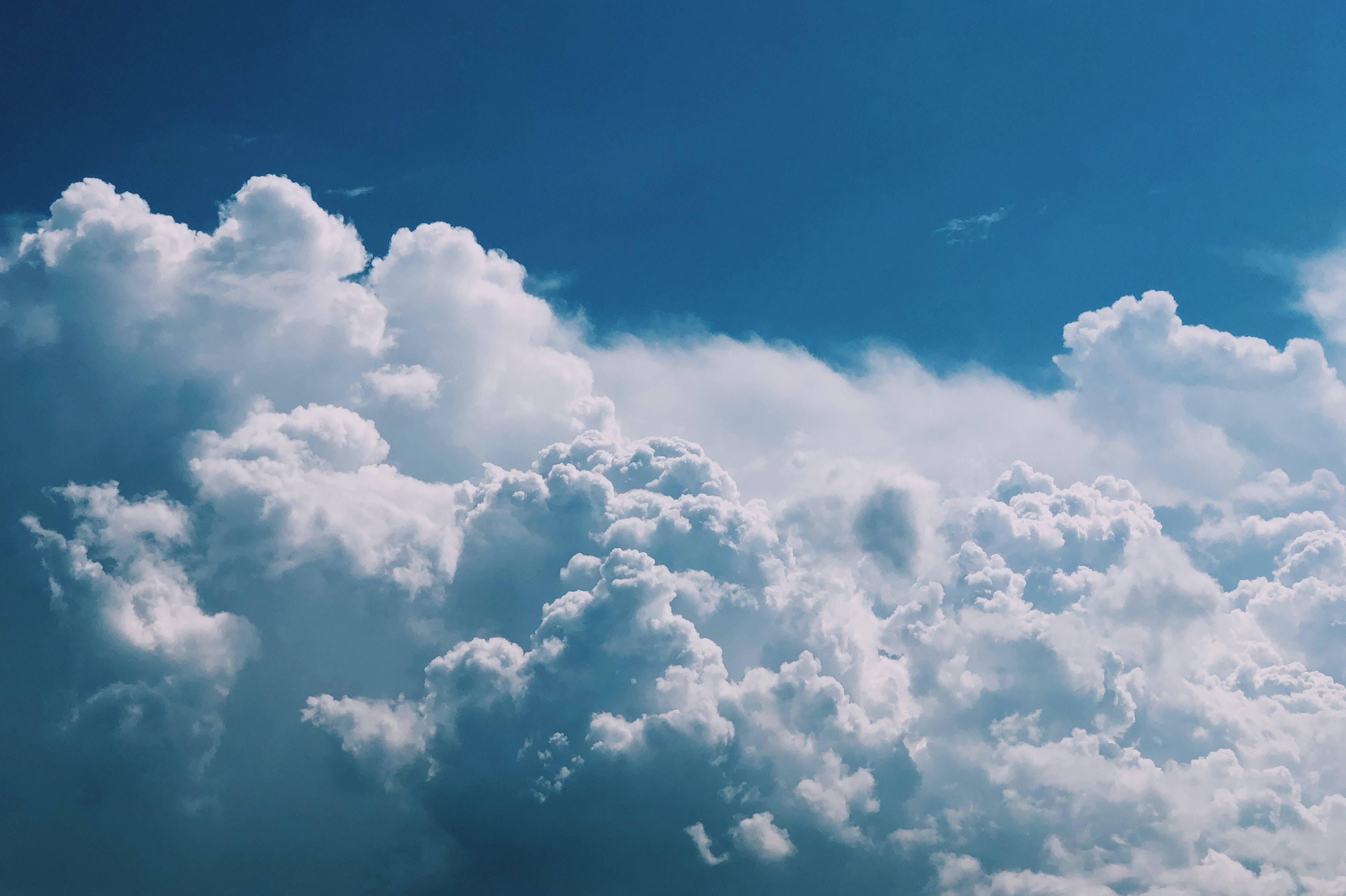 clouds, beautiful blue sky, deep blue sky, 4K Desktop Wallpaper